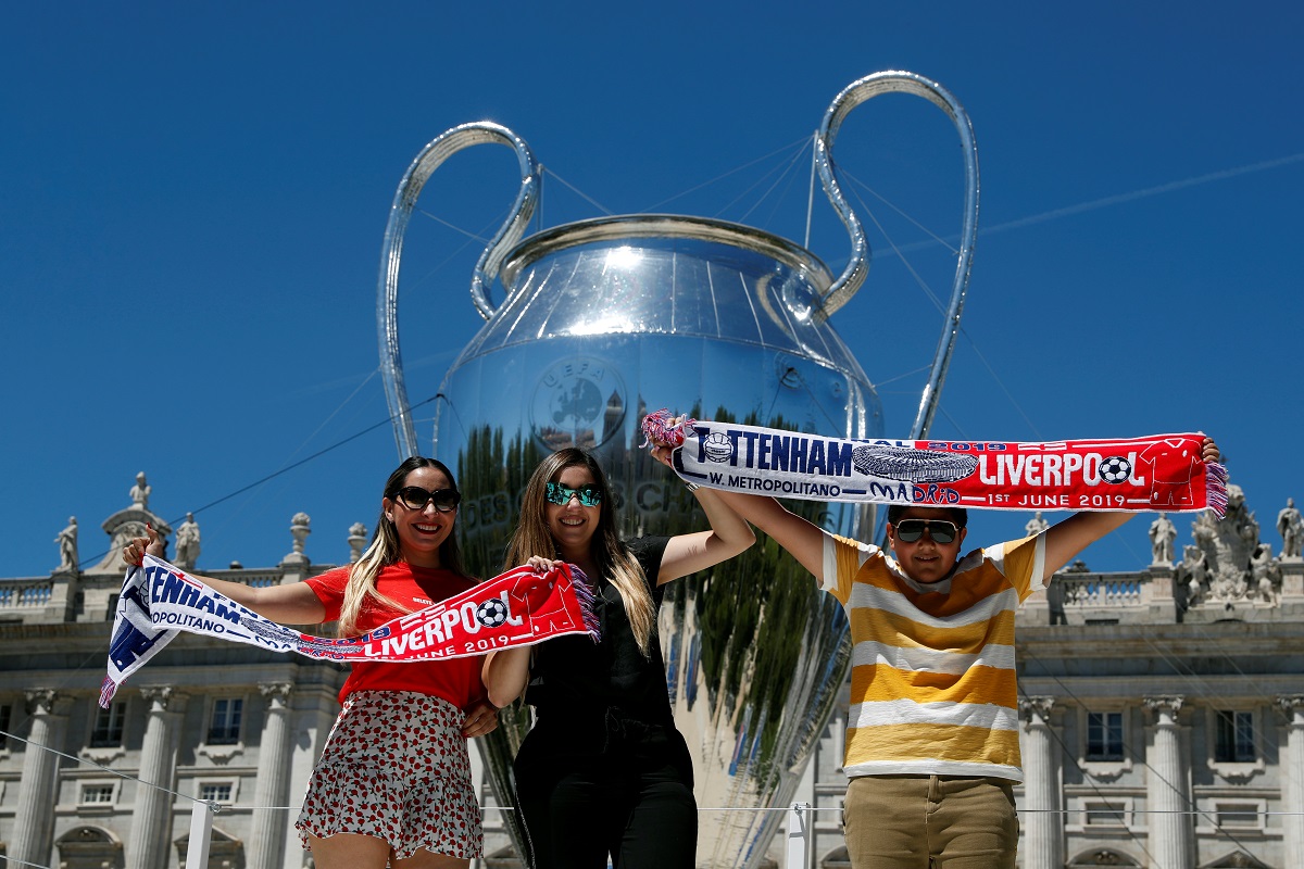 2019-05-30T131831Z_193054397_RC176A7D0F50_RTRMADP_3_CHAMPIONS-TOT-LIV-PREVIEW_1