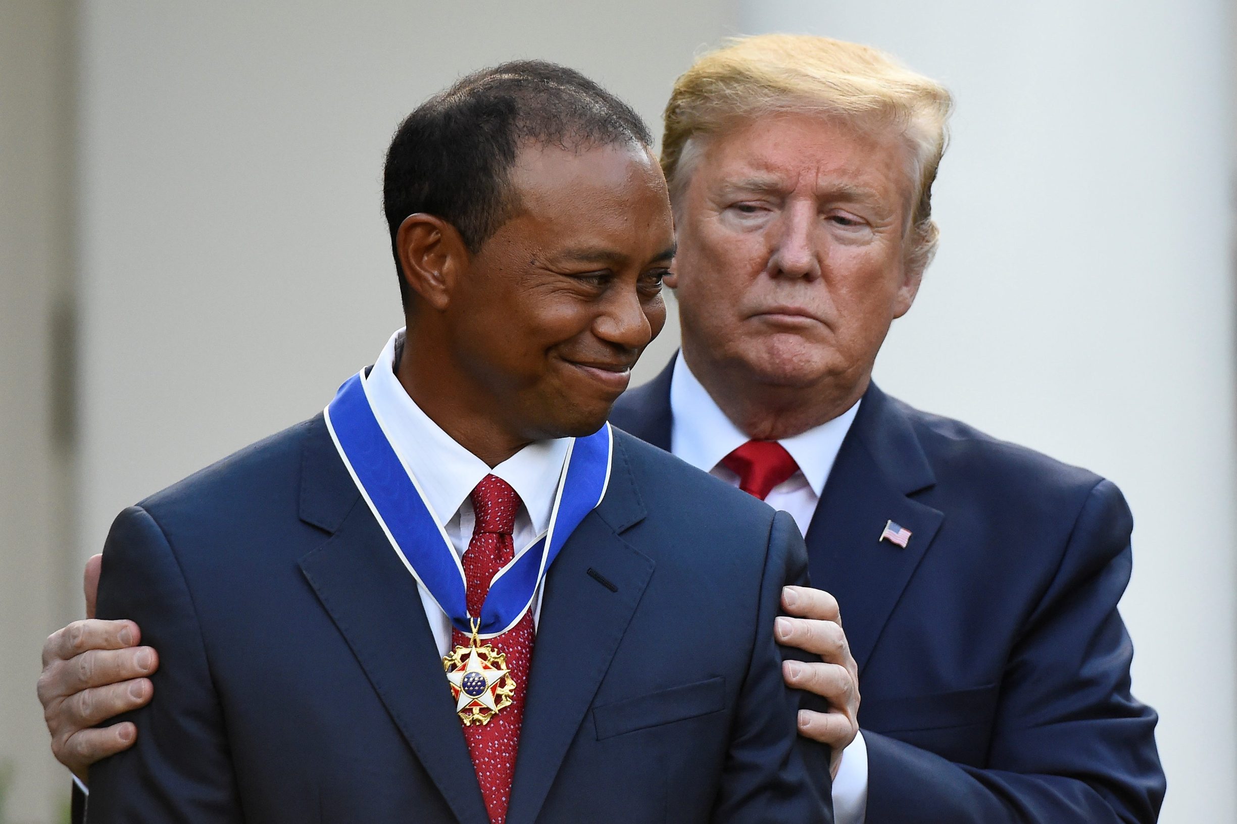 2019-05-06T225807Z_2121575307_RC19491CA240_RTRMADP_3_USA-TRUMP-TIGERWOODS