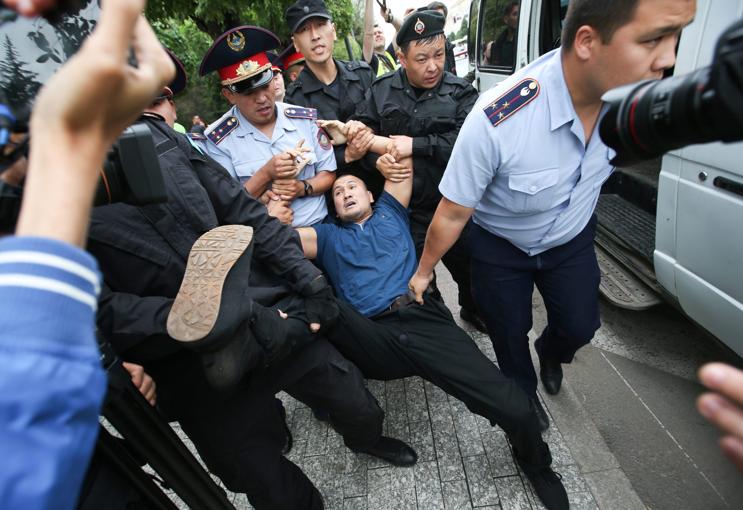 2019-06-10T082131Z_1182309587_RC1C81D29190_RTRMADP_3_KAZAKHSTAN-ELECTION-PROTEST