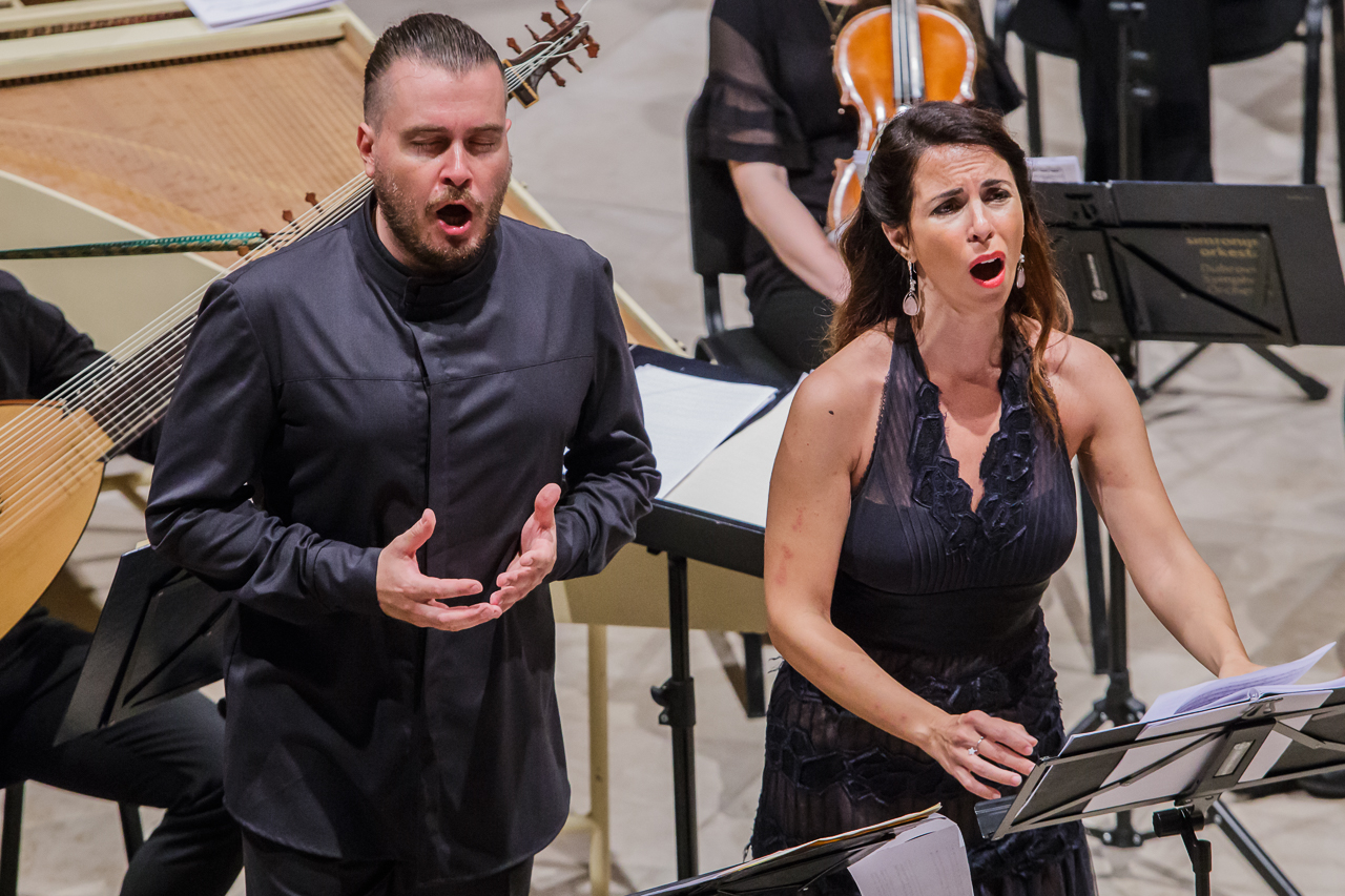 sentimenti_knezev-dvor_11062019_vlevi-3882