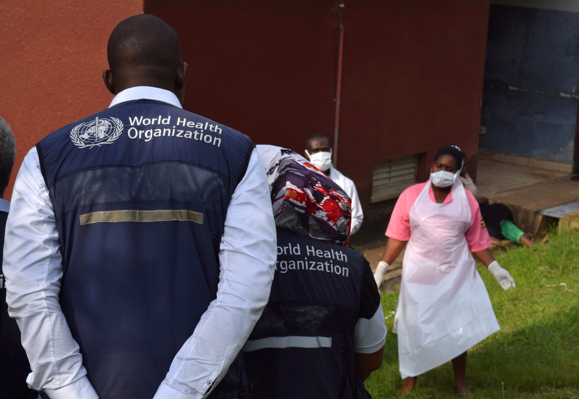 2019-06-12T155944Z_1239613313_RC1F9926DAF0_RTRMADP_3_EBOLA-HEALTH-UGANDA