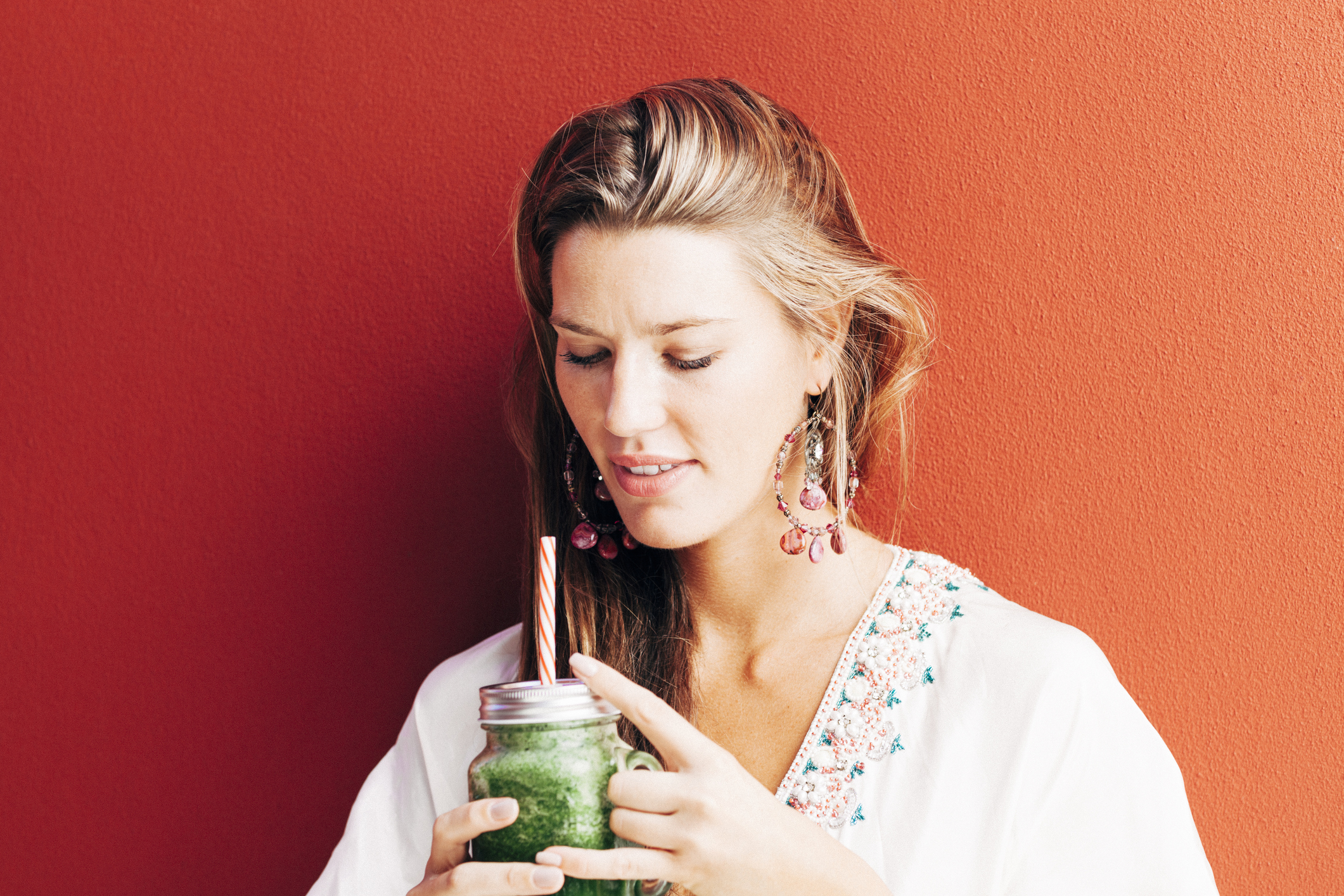 Istina je da je spirulina puna različitih nutrijenata i antioksidansa koji mogu činiti dobro našem tijelu.