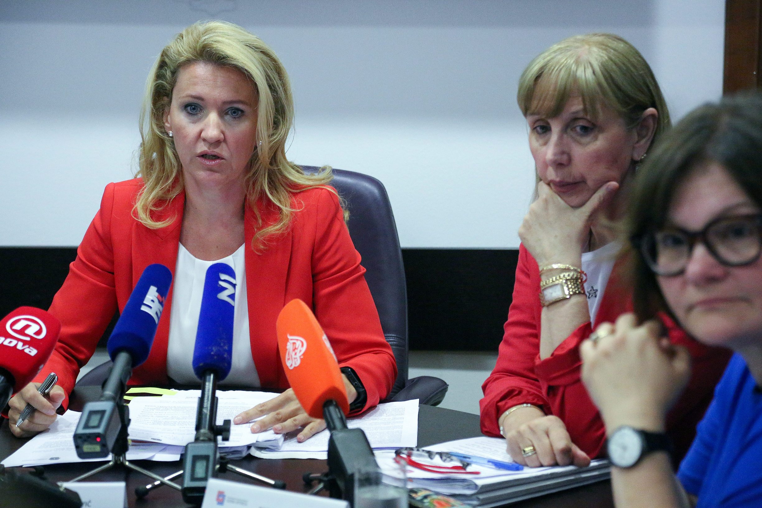 sukob_interesa13-180518