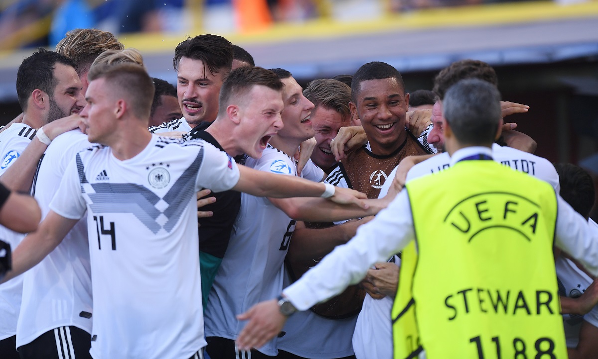2019-06-27T180437Z_746269480_RC164EC9A030_RTRMADP_3_SOCCER-UNDER21-GER-ROM_1