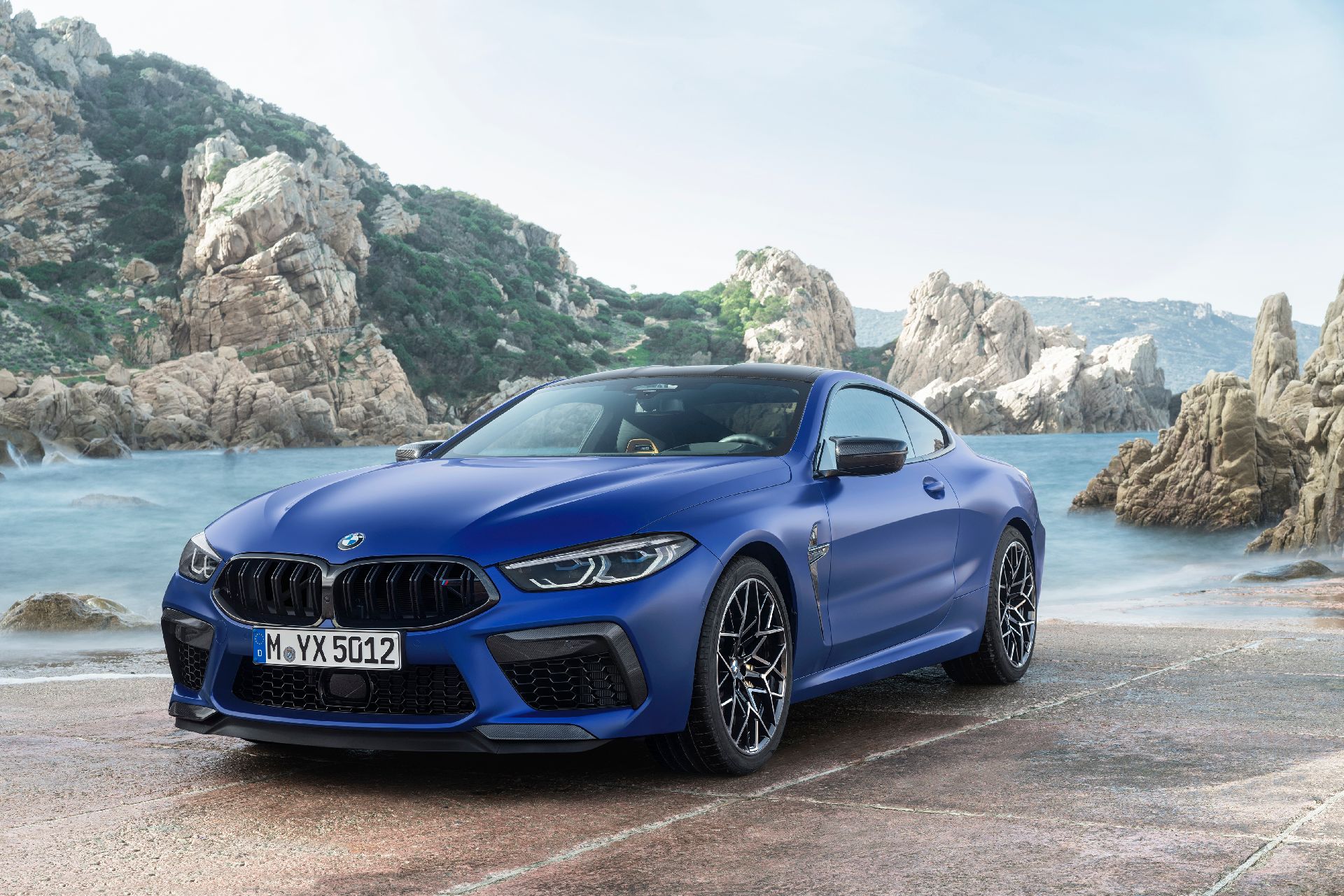 BMW-M8-Coupe-33