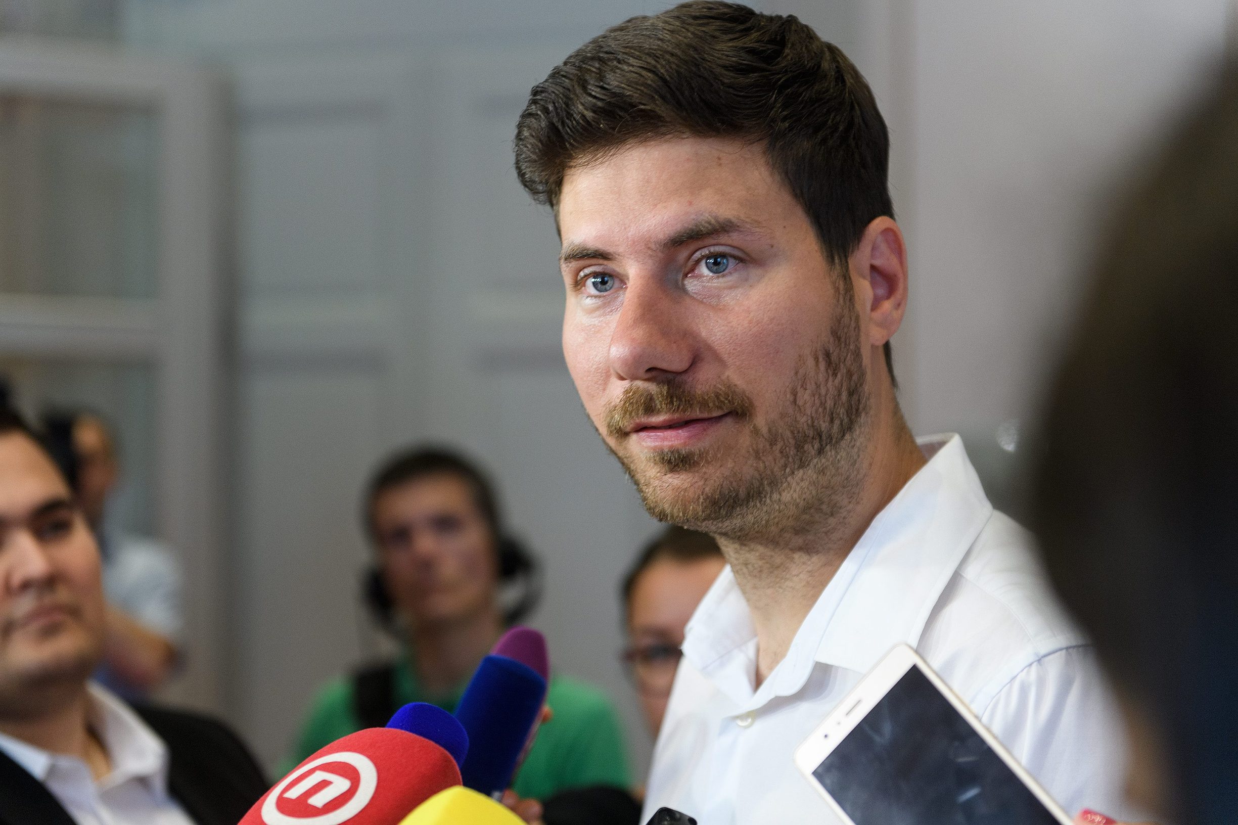 pernar_press3-050619