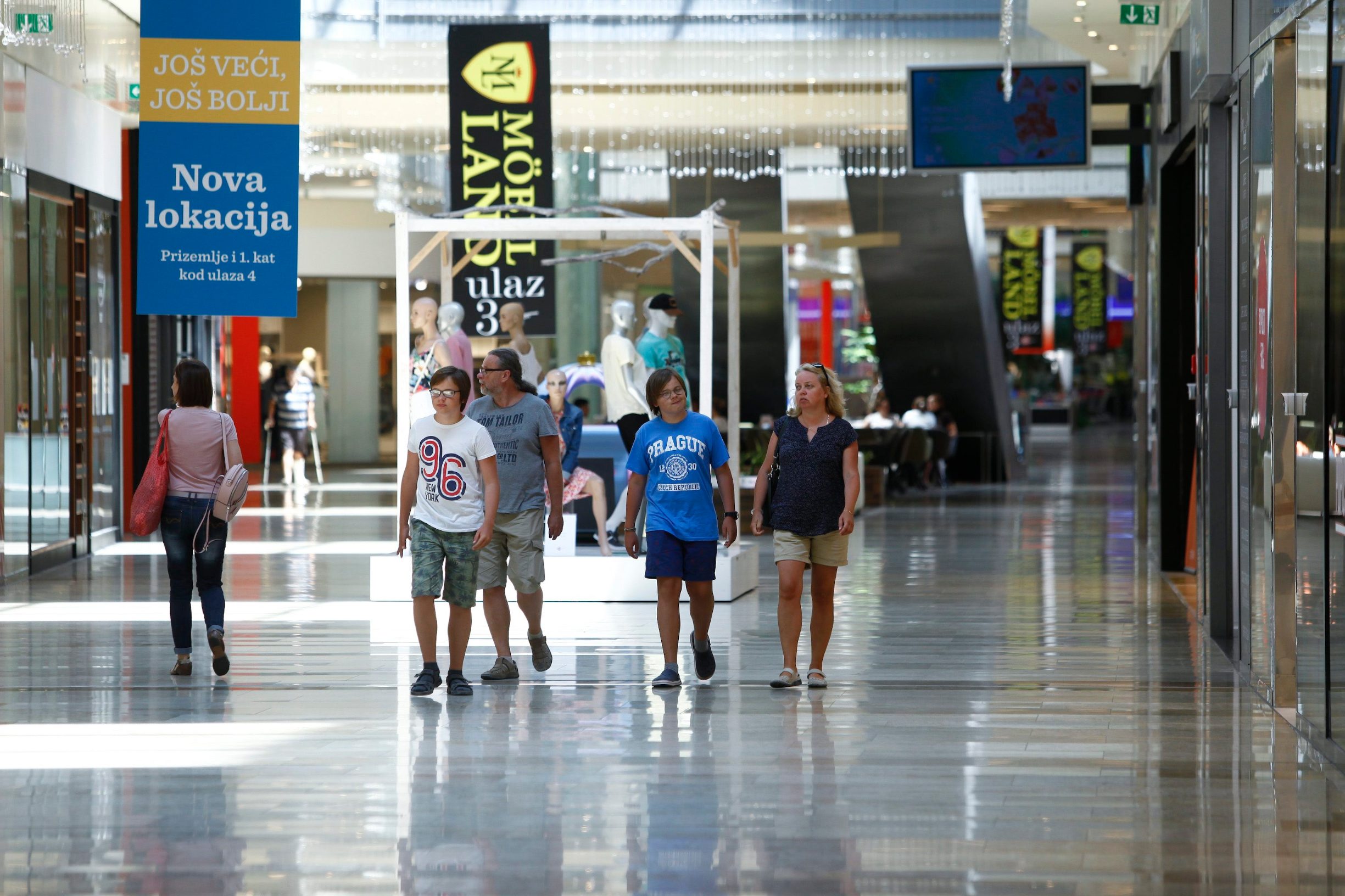 Unutrašnjost Westgate trgovačkog centra