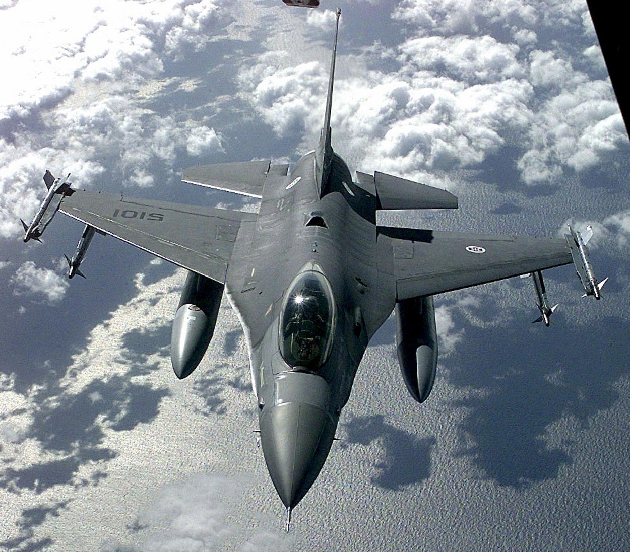 Portugal F-16 borbeni avion_1