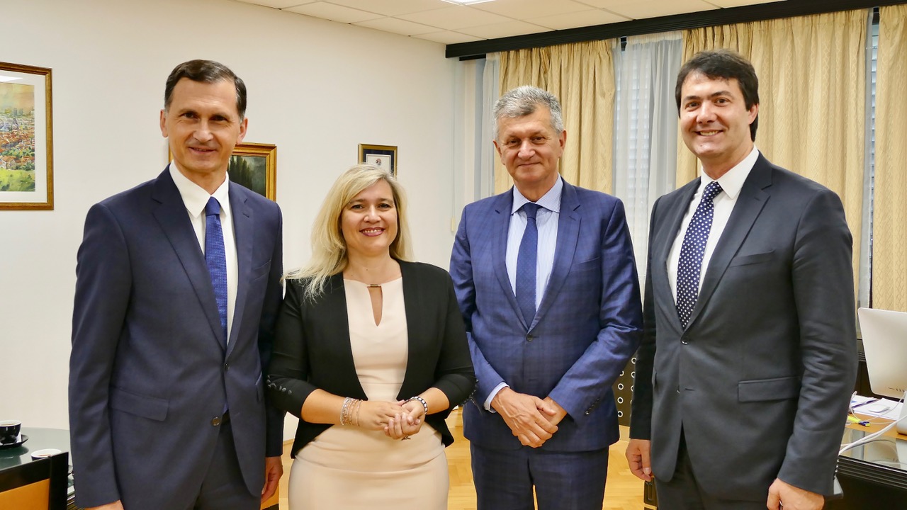 Prof.dr. Dragan Primorac, inicijator projekta i član Upravnog odbora, dr. Melanie Huml, Bavarska ministrica zdravstva, prof.dr. Milan Kujundžić, ministar zdravstva RH, prof. dr. Zoran Đogaš, dekan Medicinskog fakulteta, Split.