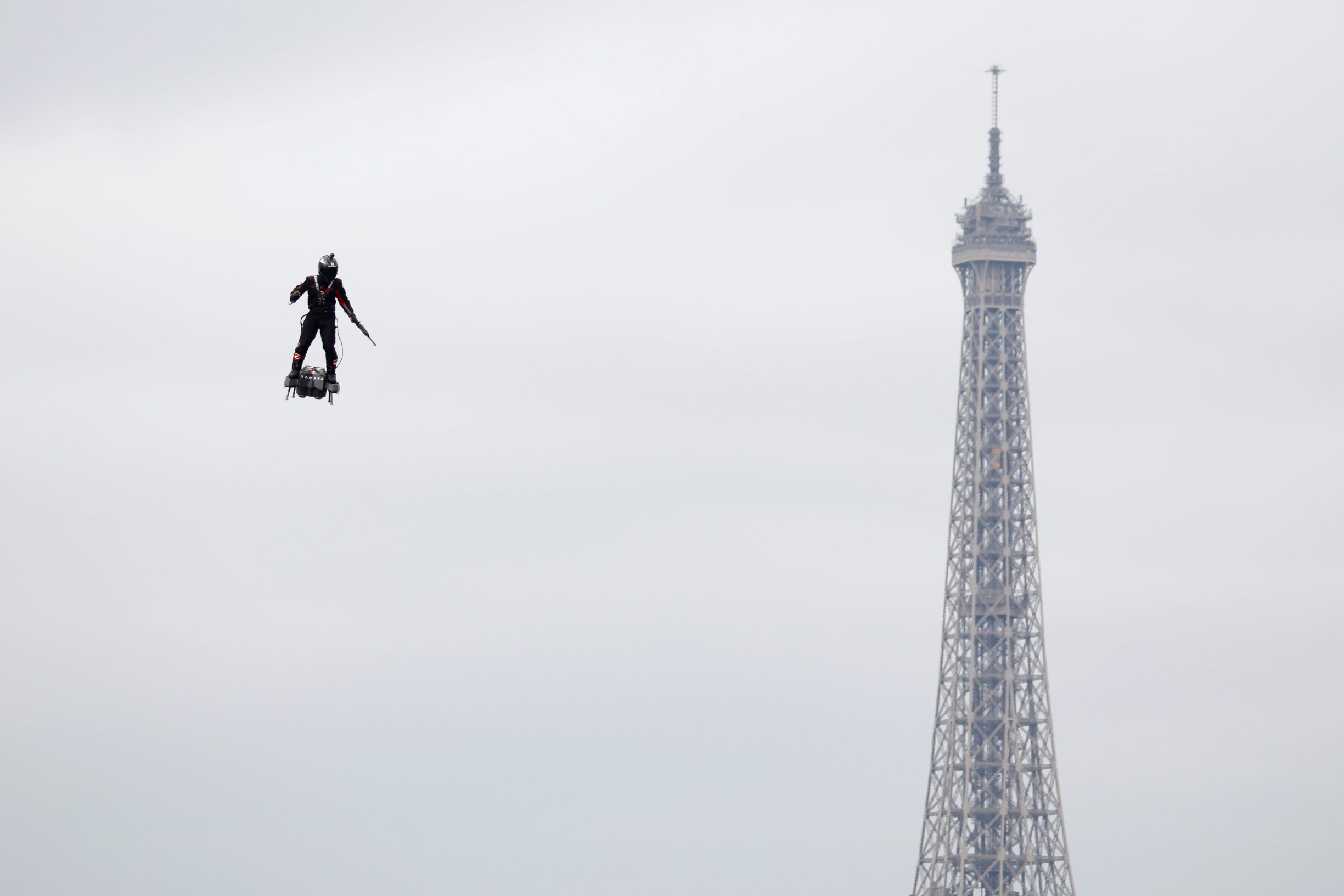 2019-07-14T000000Z_2141787490_RC11A49D6E10_RTRMADP_3_FRANCE-NATIONALDAY-PARADE