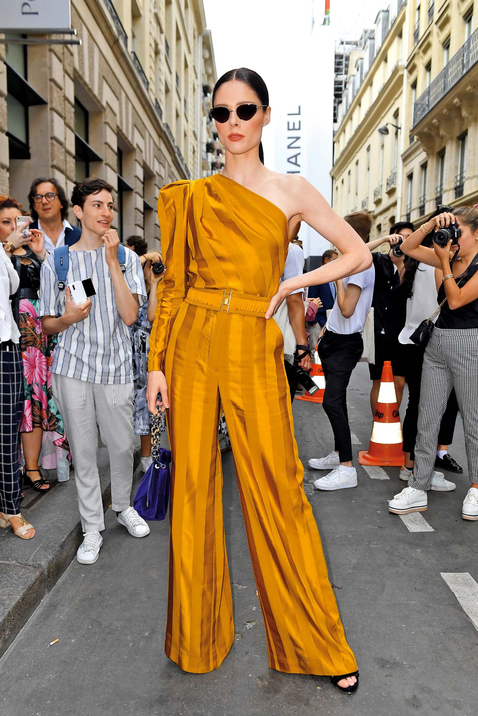 Kanadska manekenka Coco Rocha u kombinezonu dizajnera Martina Granta