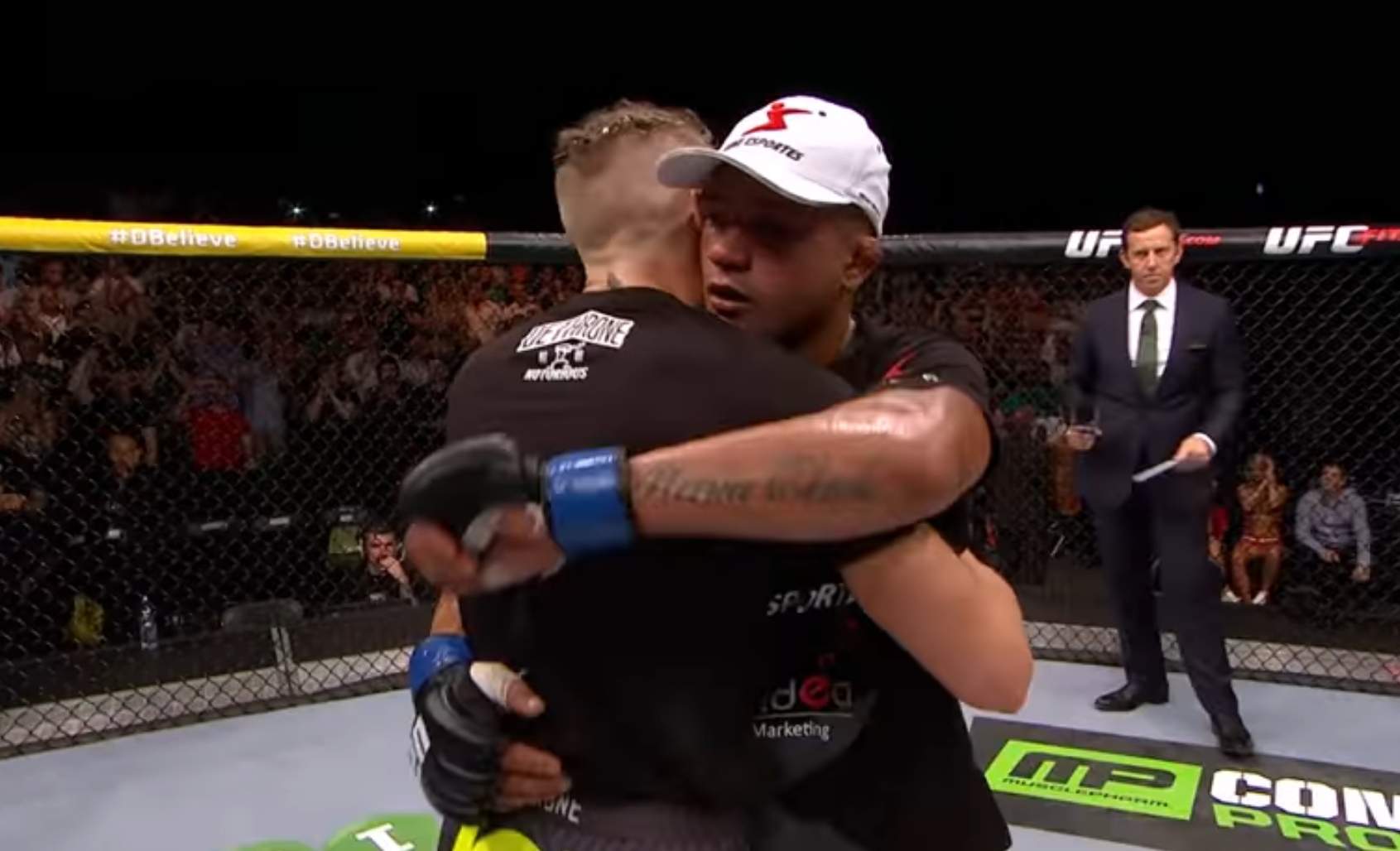 Conor McGregor i Diego Brandao
