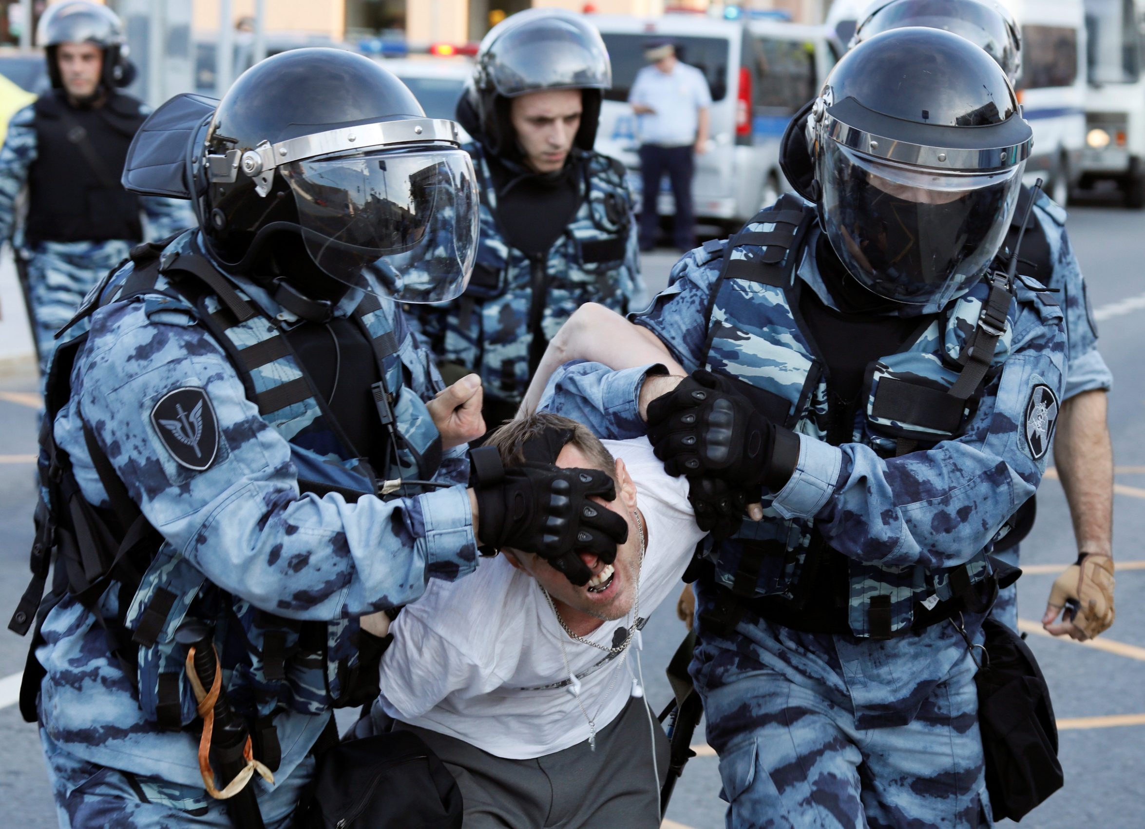 2019-07-27T160414Z_233553777_RC1F1179A6C0_RTRMADP_3_RUSSIA-POLITICS-PROTESTS
