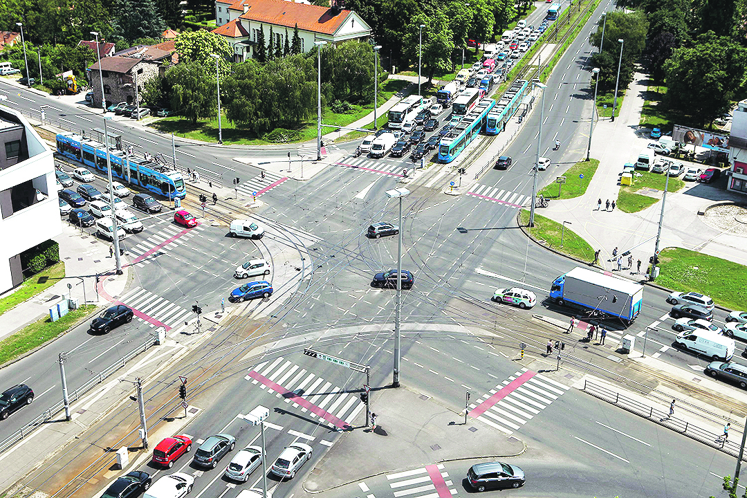 Raskrižje Vukovarska - Držićeva.