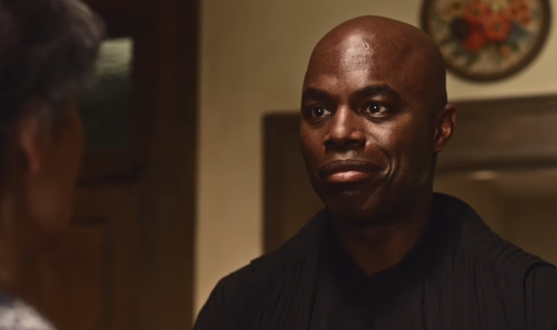 Chris Obi u seriji Američki bogovi