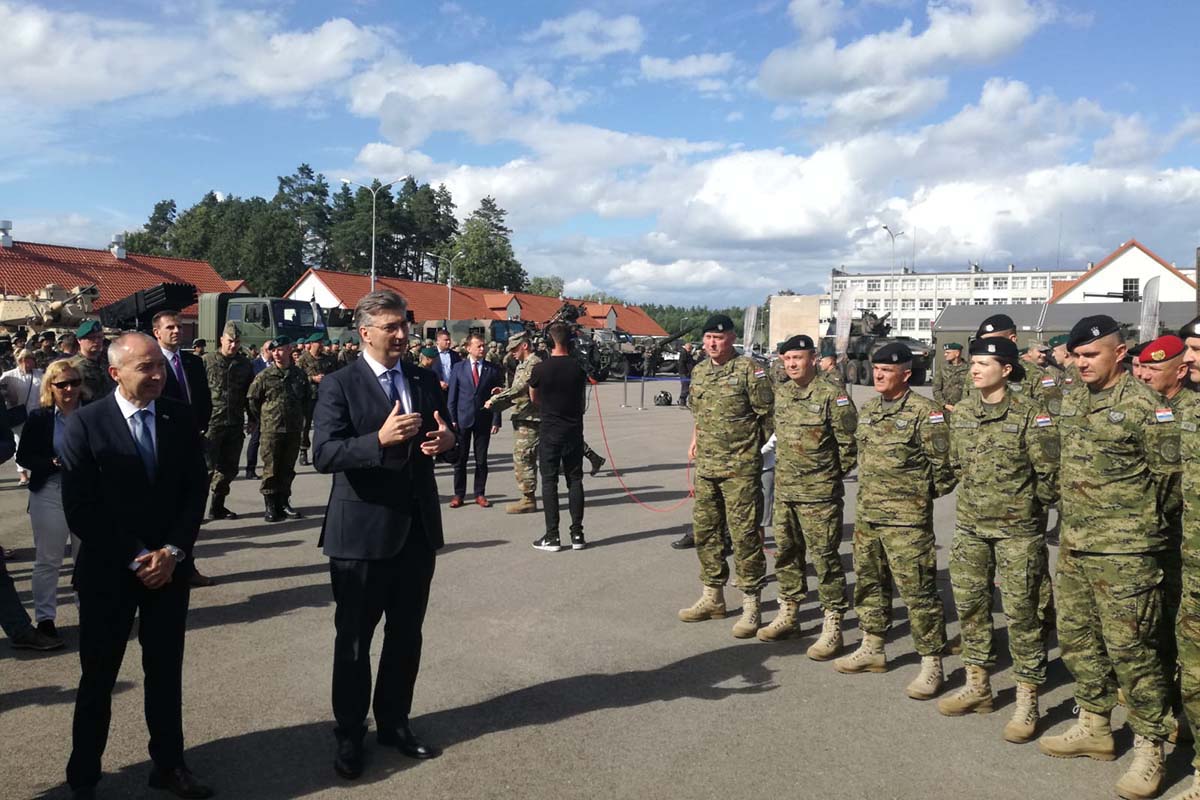 Damir Krstičević i Andrej Plenković