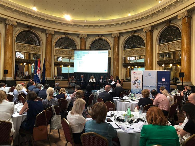  World Bank has established cooperation with Italy's Emilia-Romagna region, focusing on the transfer of development experience to help in the economic development of Slavonia, Baranja and Srijem