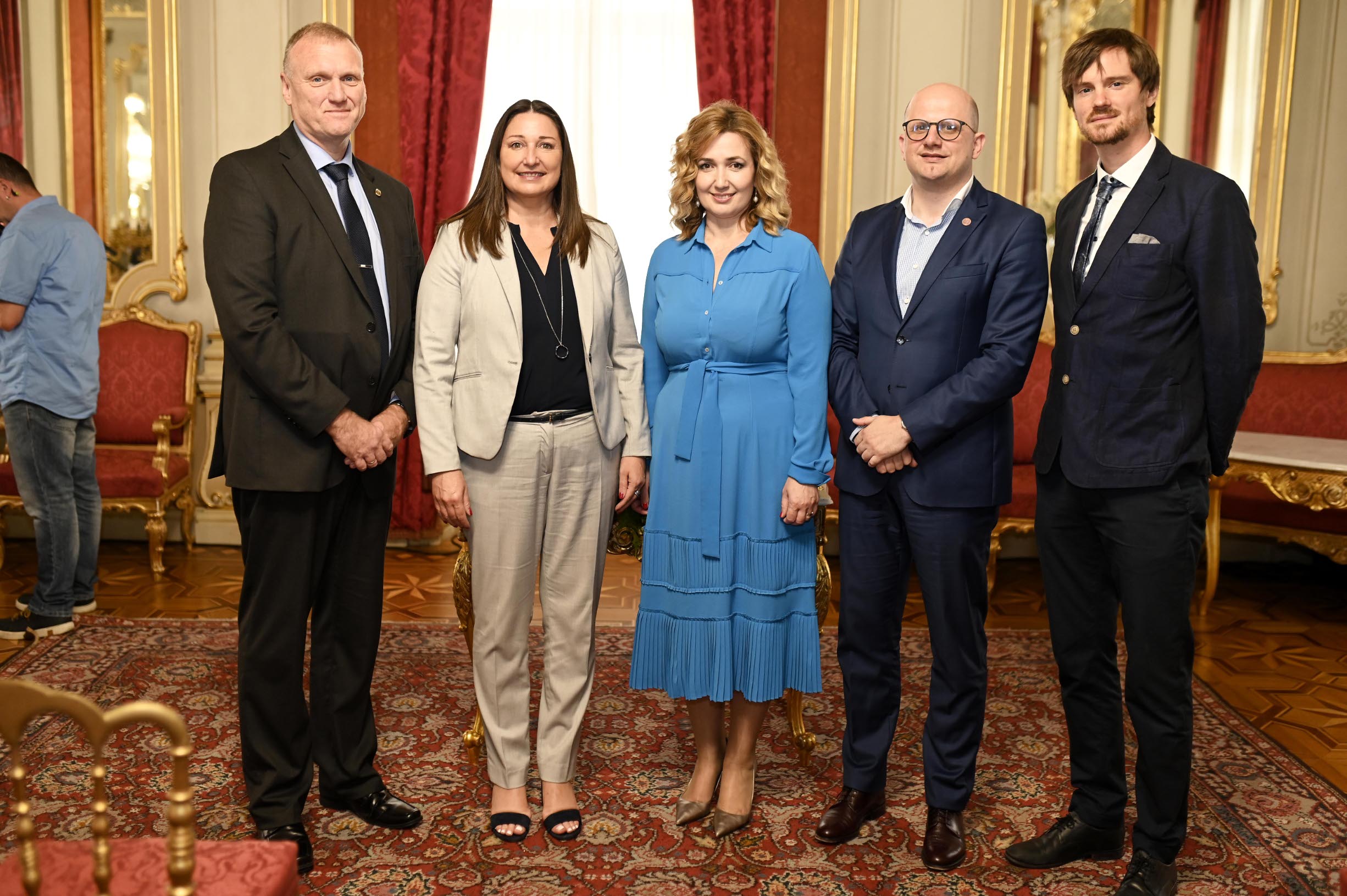 Viggo Lutcherath, Njezina Ekscelencija Diana Helen Madunić, Ivana Portolan Pajić, Ivan Ćelić i Eric Leijonmarck.
