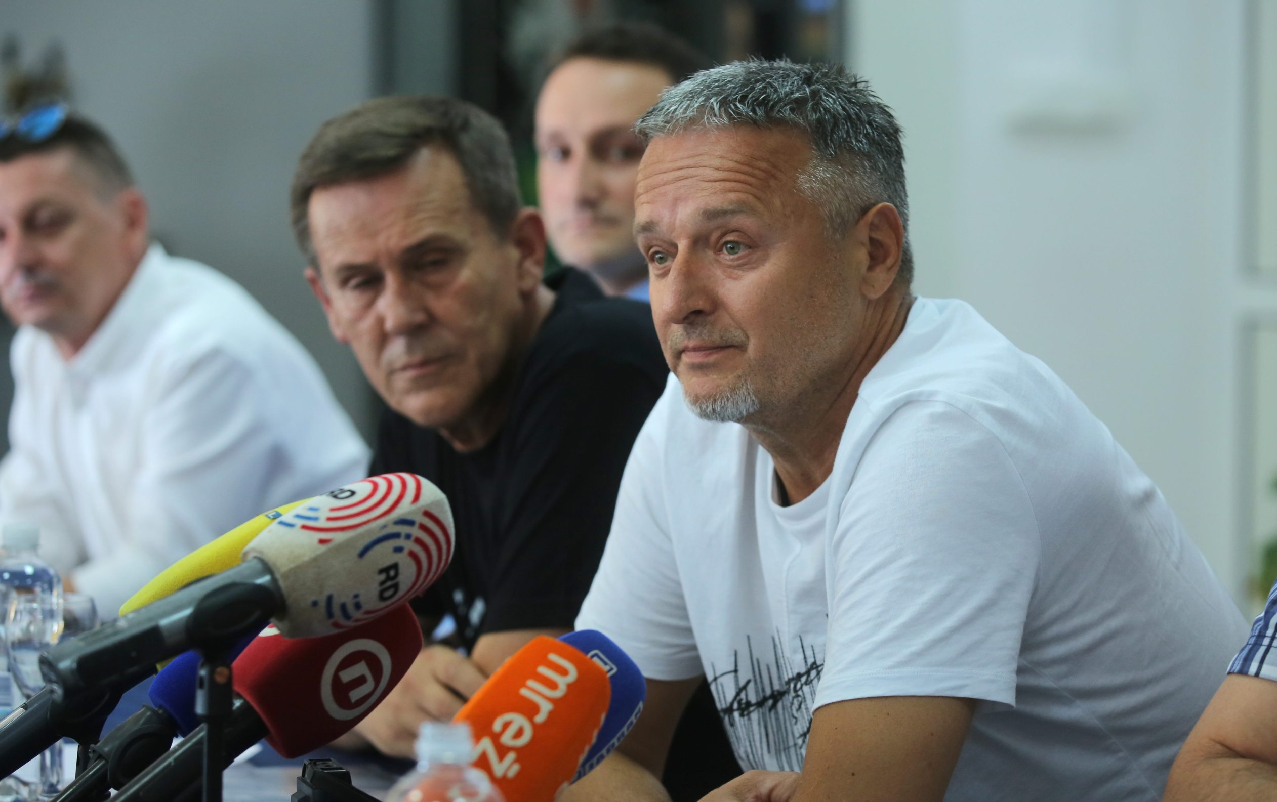 thompson_perkovic11-010819