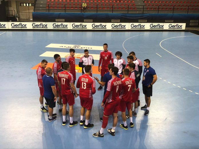 ae979a3d-48a8-4966-a9d8-f29ff5d59cd5-696x522