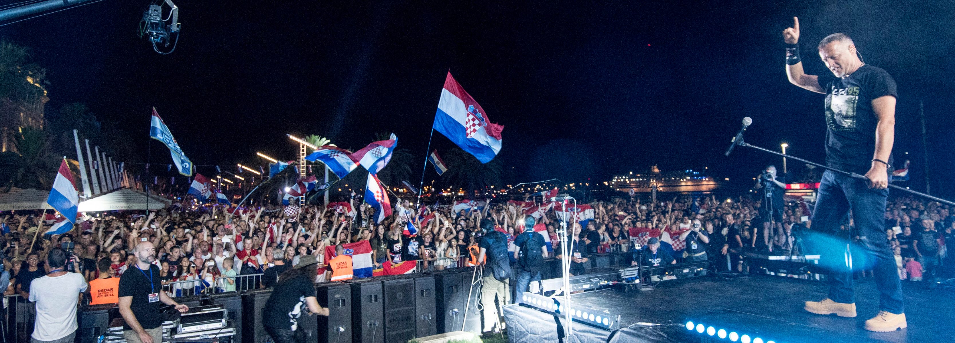 koncert_thompson09-040819