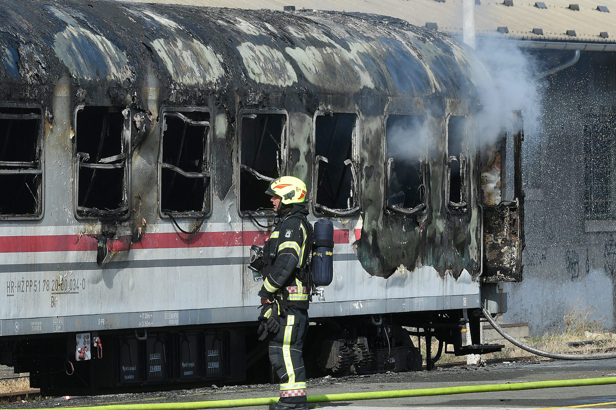 pozar_vagon23-120819