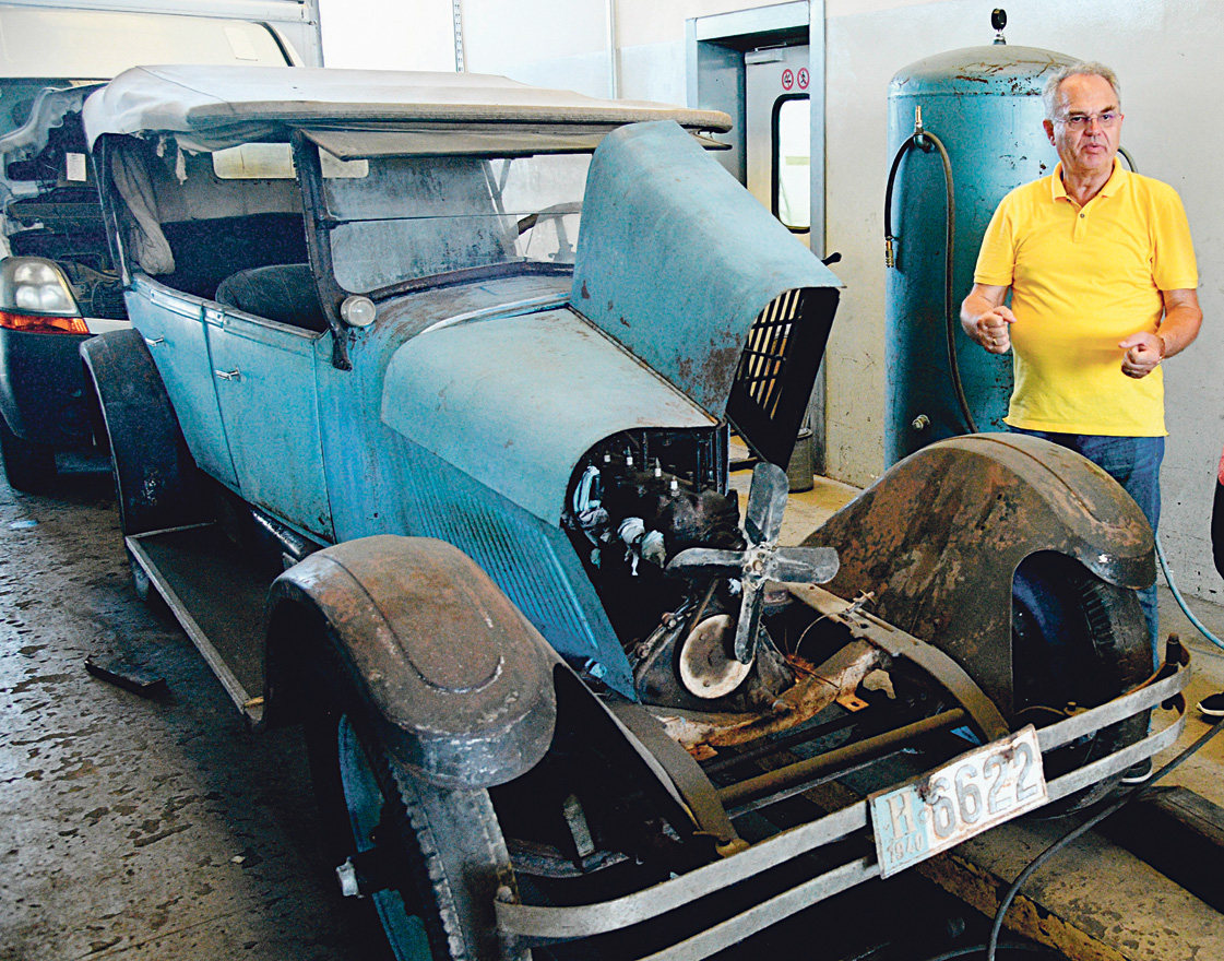 
Antun Presečki, vlasnik Presečki grupe, s Oaklandom čija je obnova upravo počela