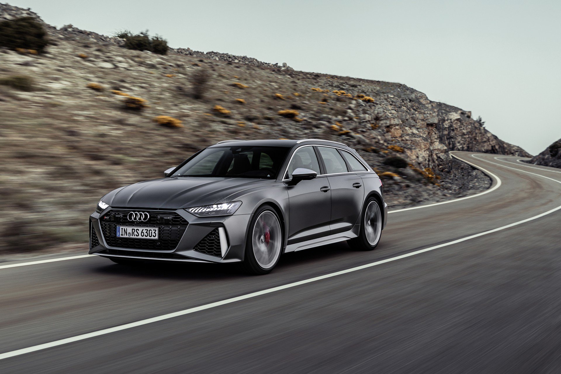 99b68b6c-2020-audi-rs-6-avant-3