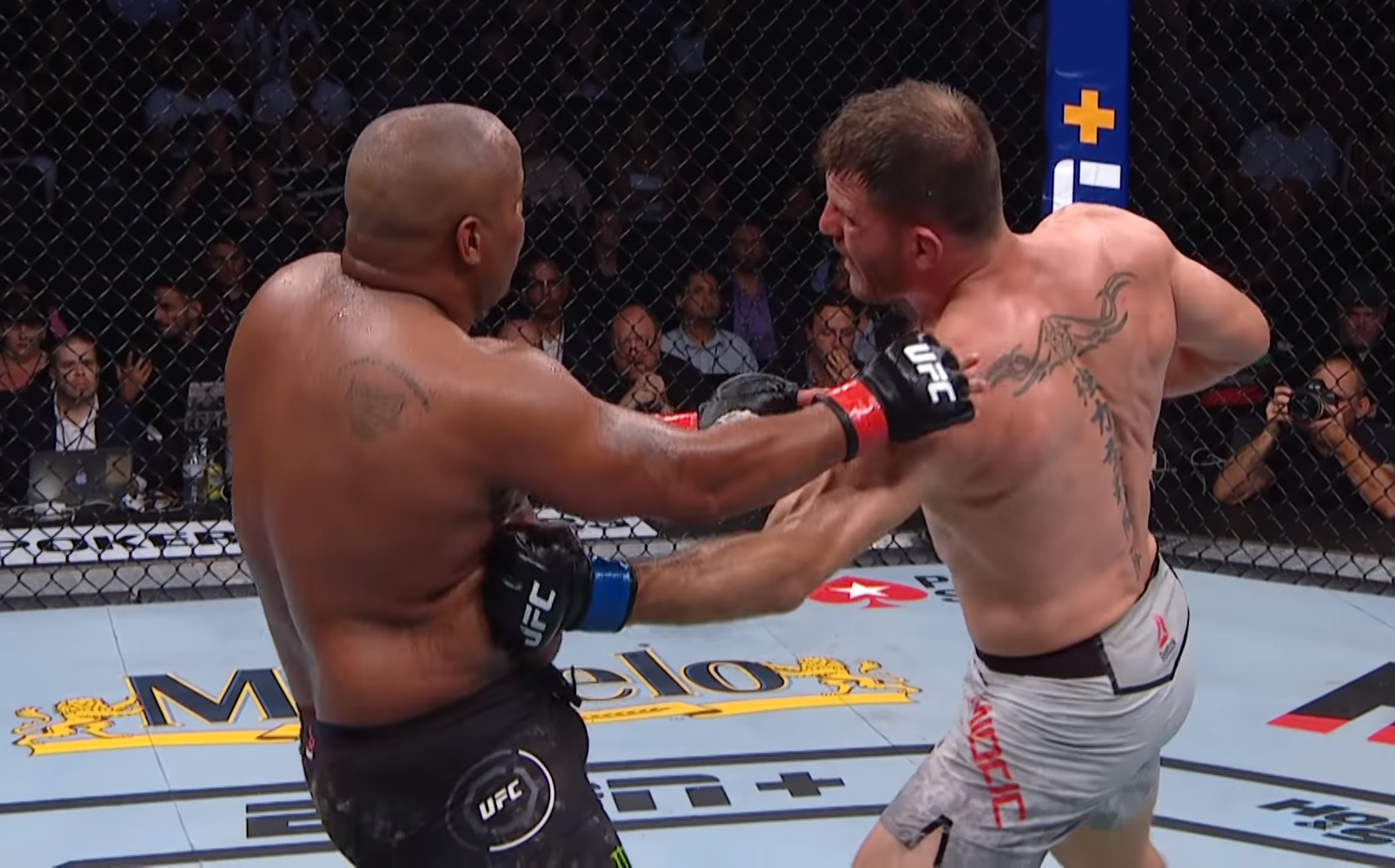 Cormier vs. Miočić
