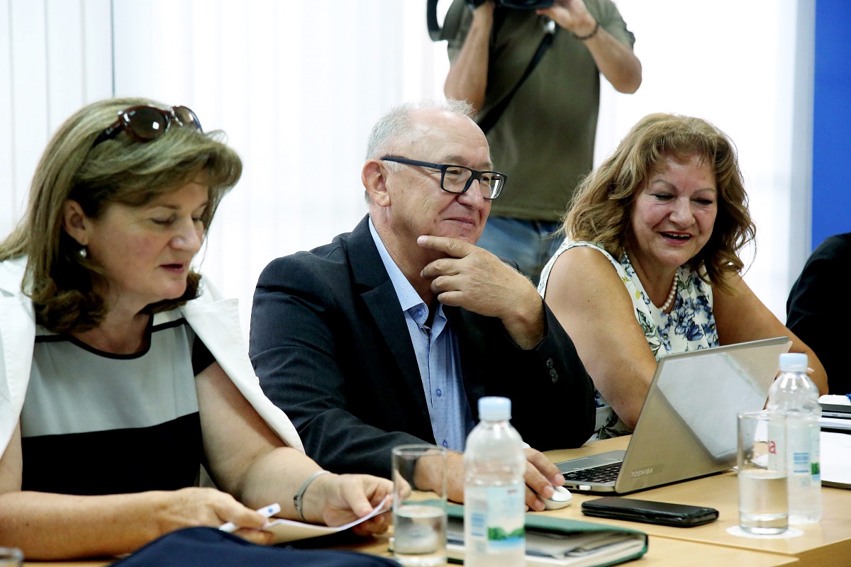 sindikat_zdravsto2-230819_1