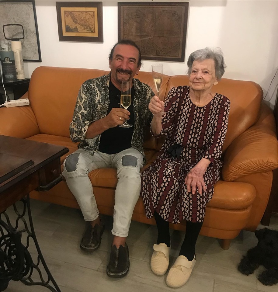 68926911_2460586080629008_5335168723953123328_n