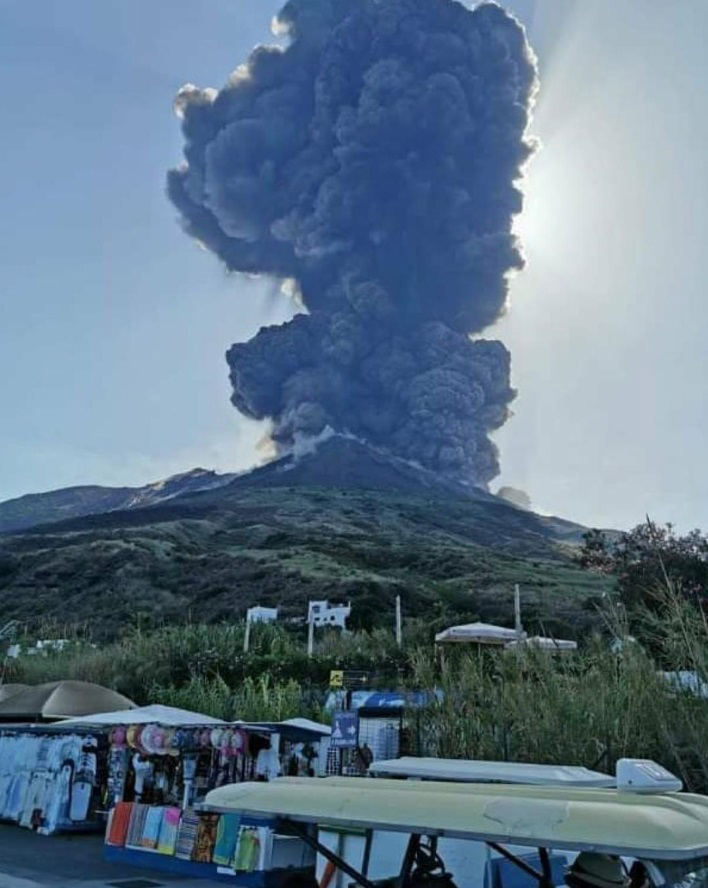 Erupcija vulkana Stromboli