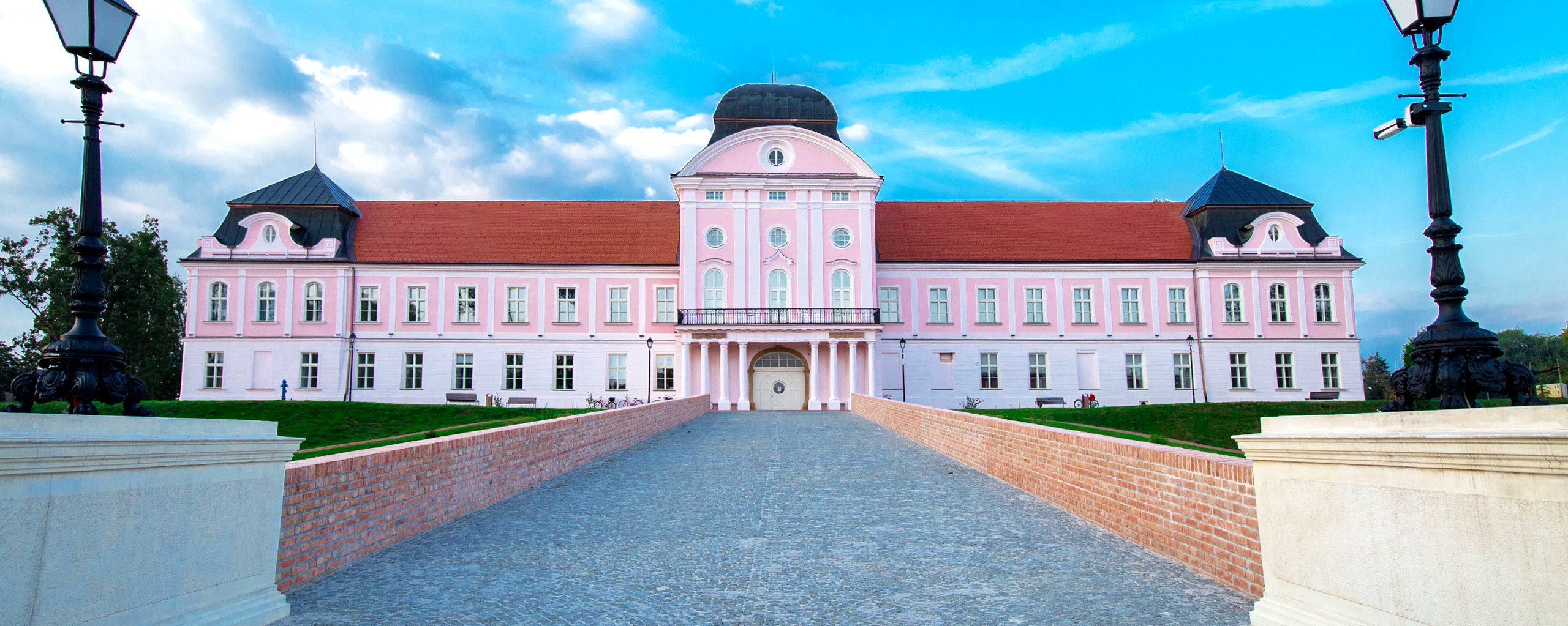 MAIN_IMG_2