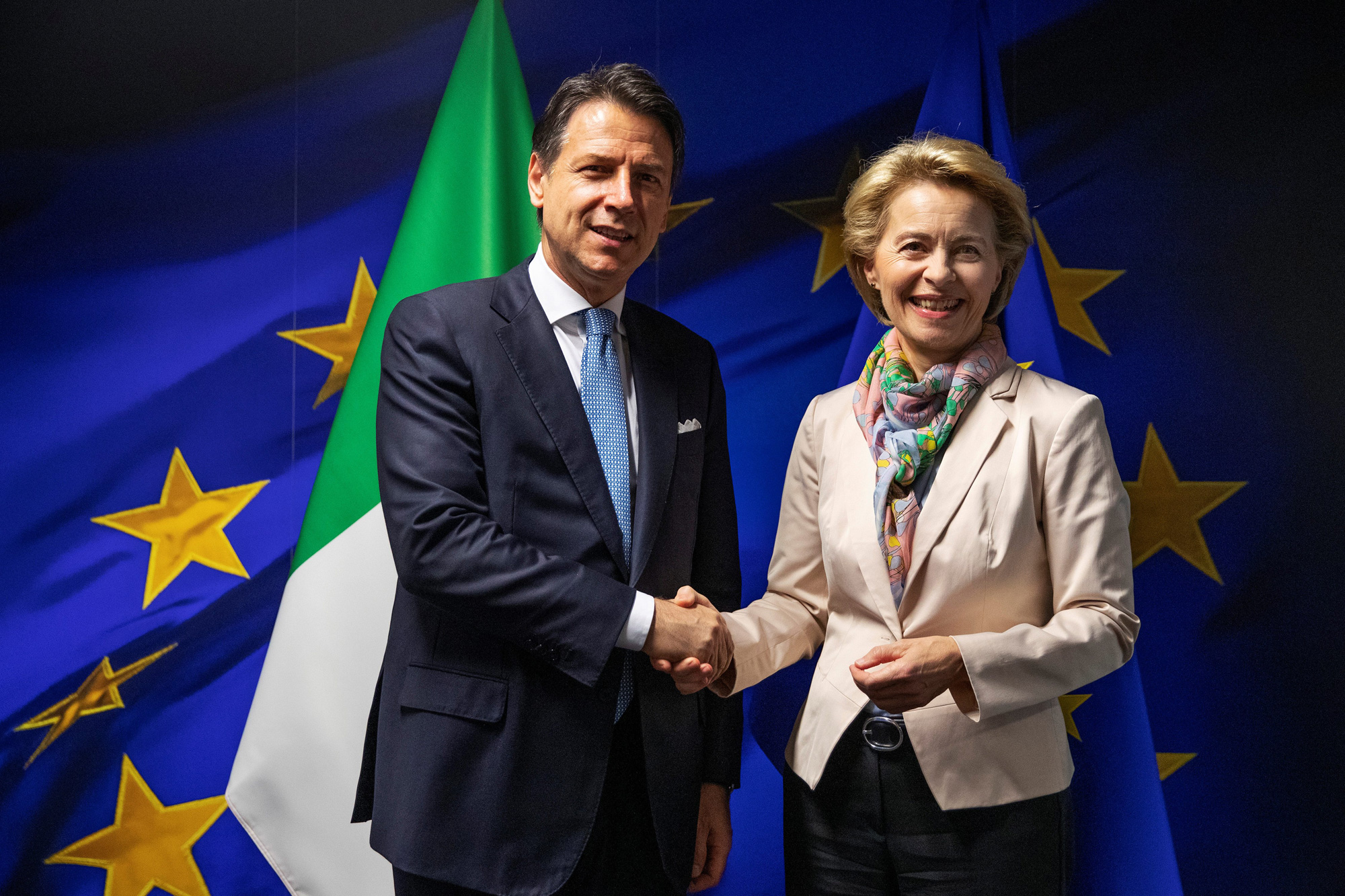 Giuseppe Conte i Ursula von der Leyen