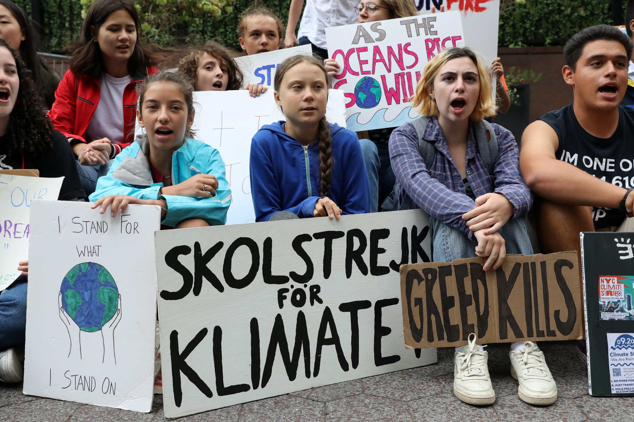 2019-09-06T160234Z_1876192198_RC1F47AA64E0_RTRMADP_3_CLIMATE-CHANGE-THUNBERG