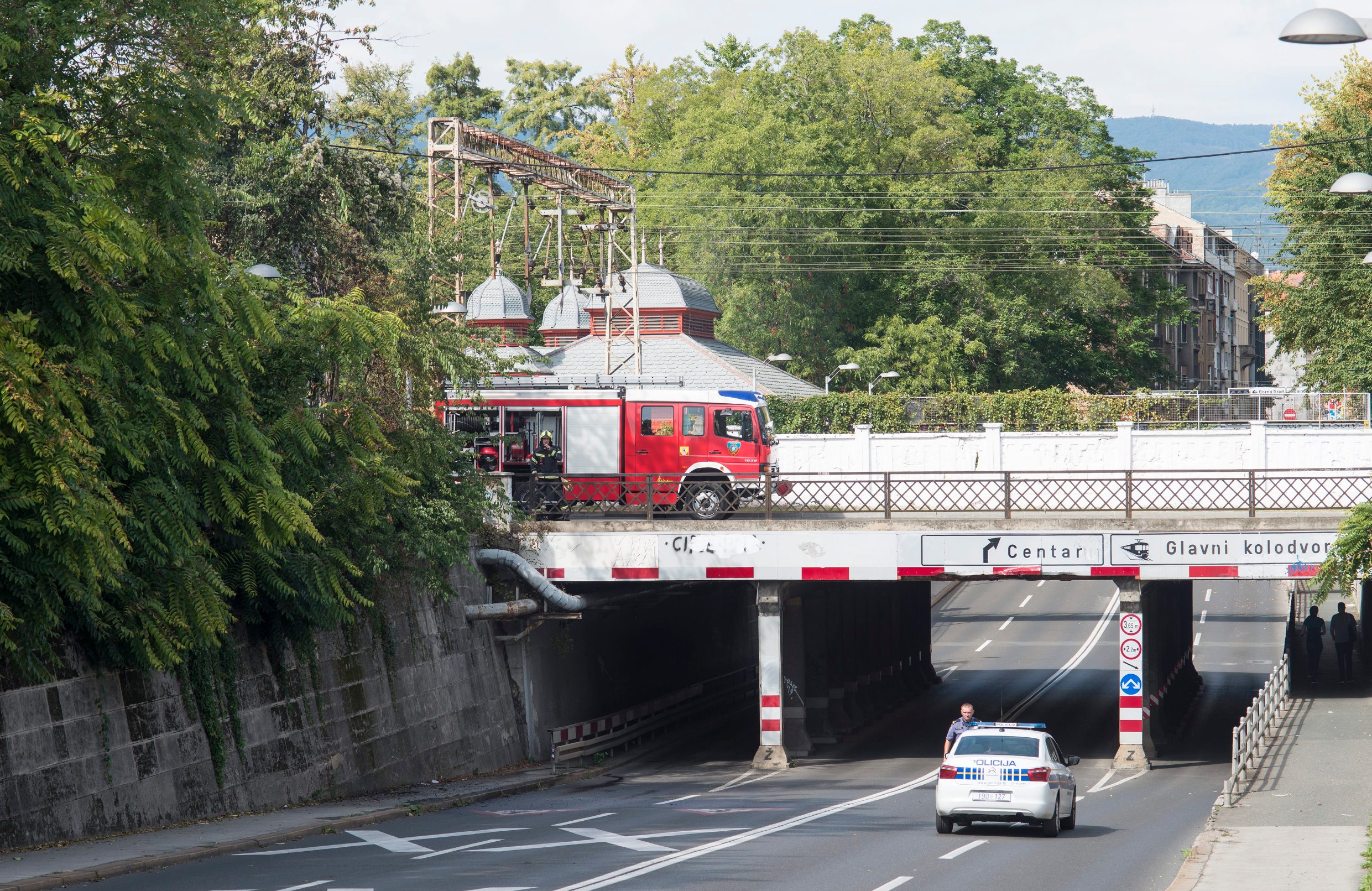 pozar_miramarska-140919