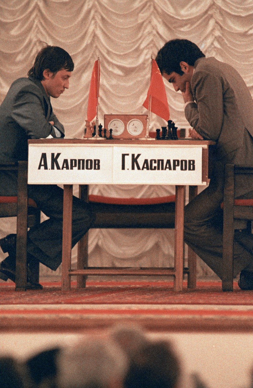 Anatolij Karpov i Gari Kasparov u borbi za naslov svjetskog prvaka 1984. godine