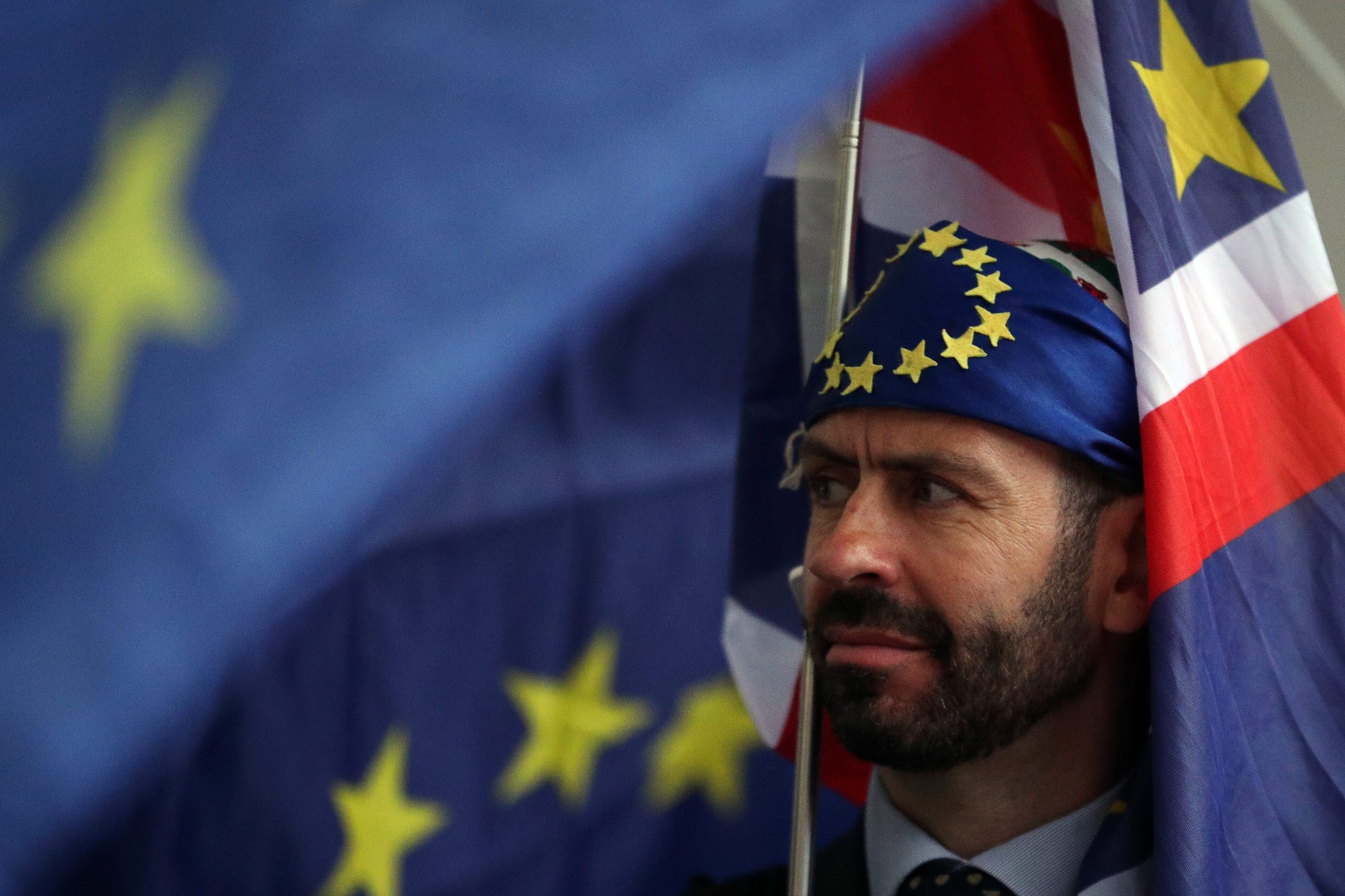 2019-09-09T164021Z_1839735572_RC1B2E6E89A0_RTRMADP_3_BRITAIN-EU