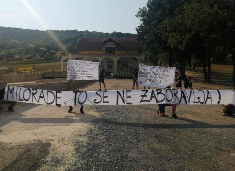 69795723_2520794904694636_562763989927329792_n