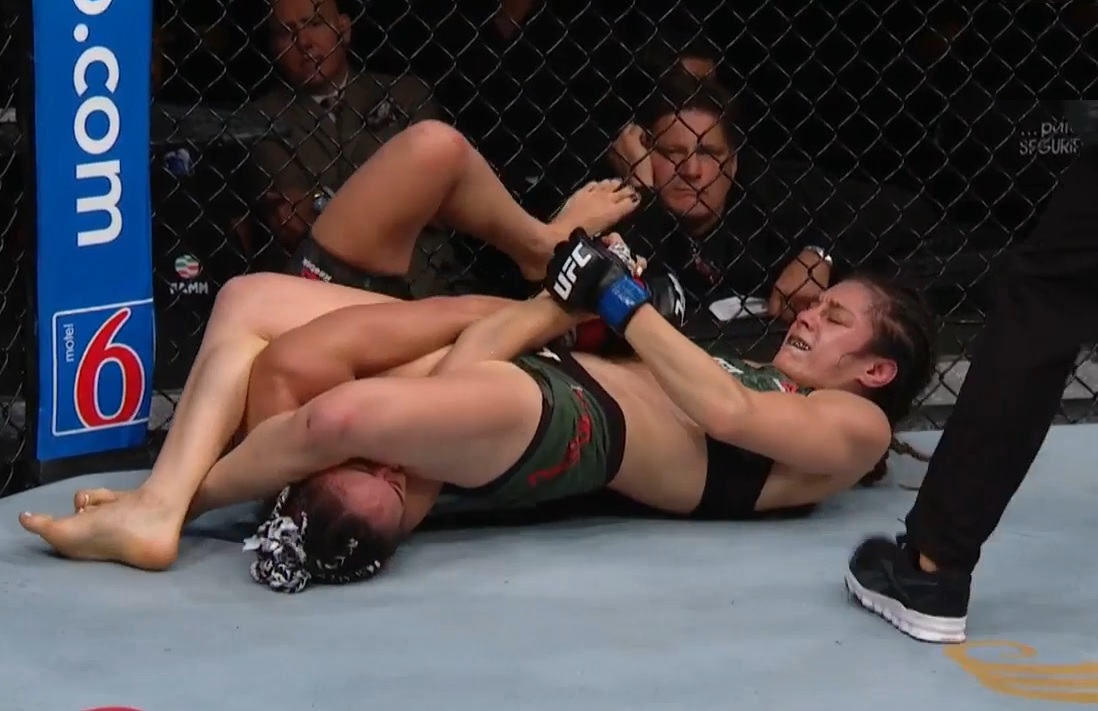 Alexa Grasso vs. Carla Esparza