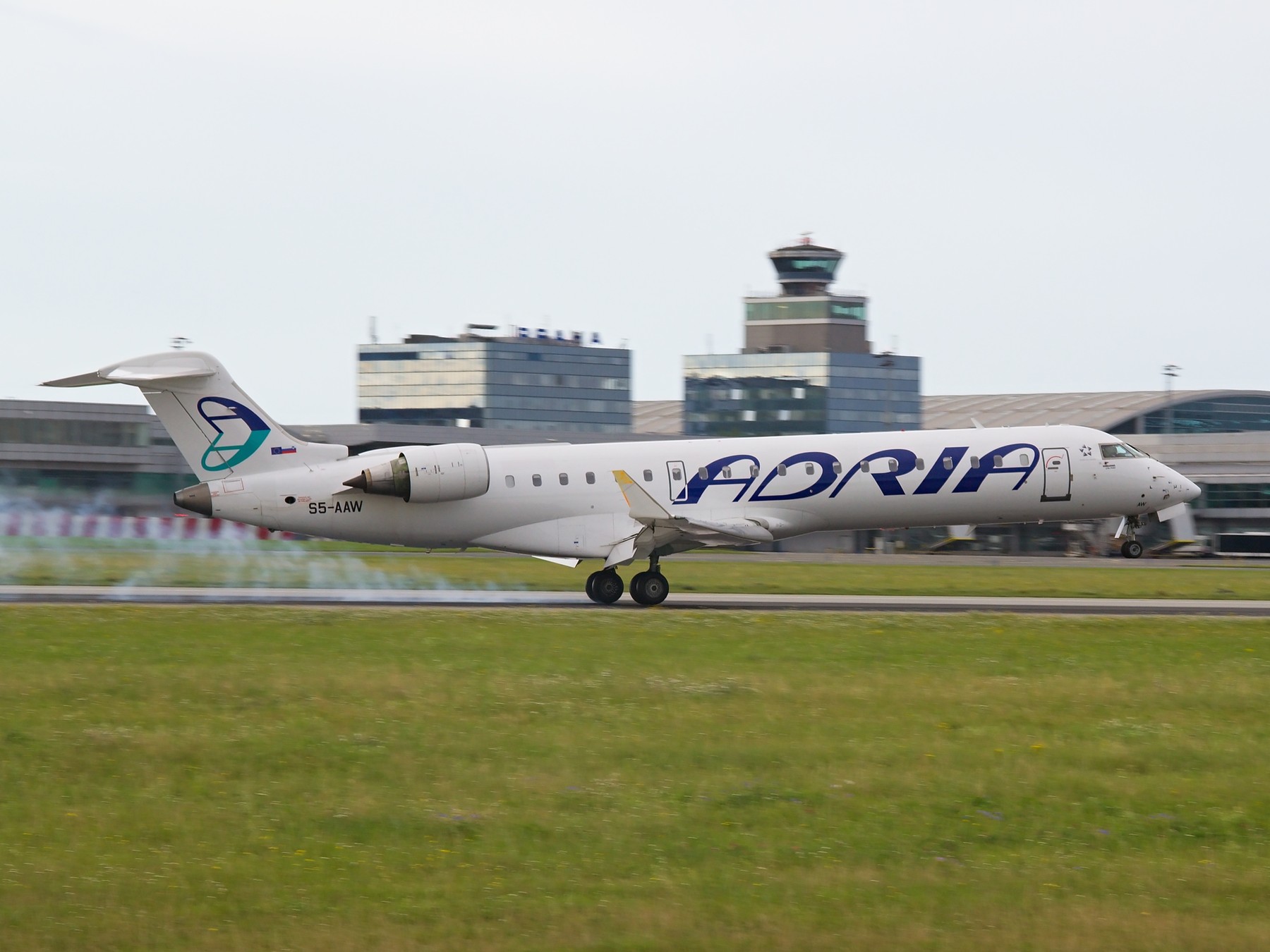 Avion Adria Airwaysa