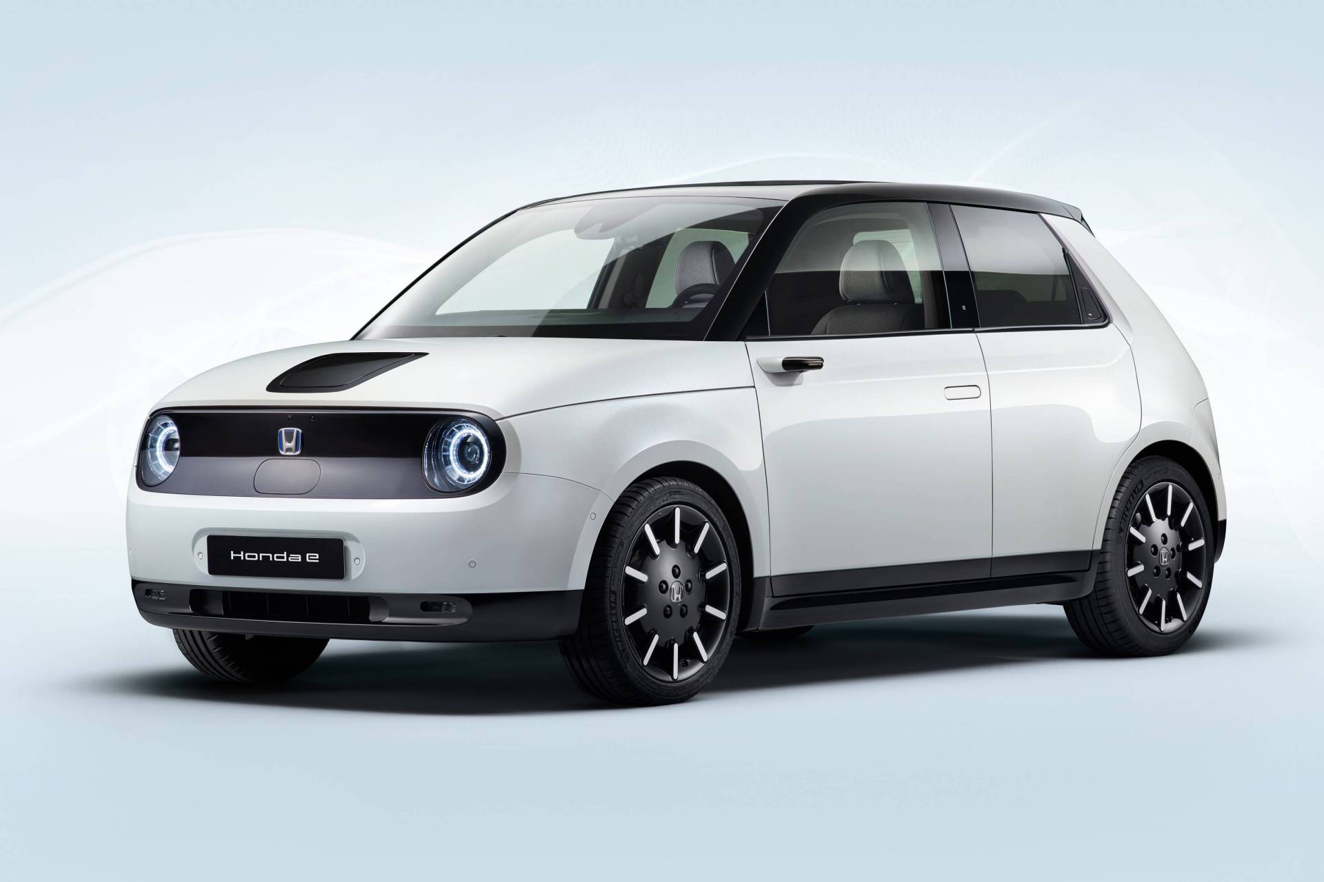 cb69e9f9-2020-honda-e-production-spec-2