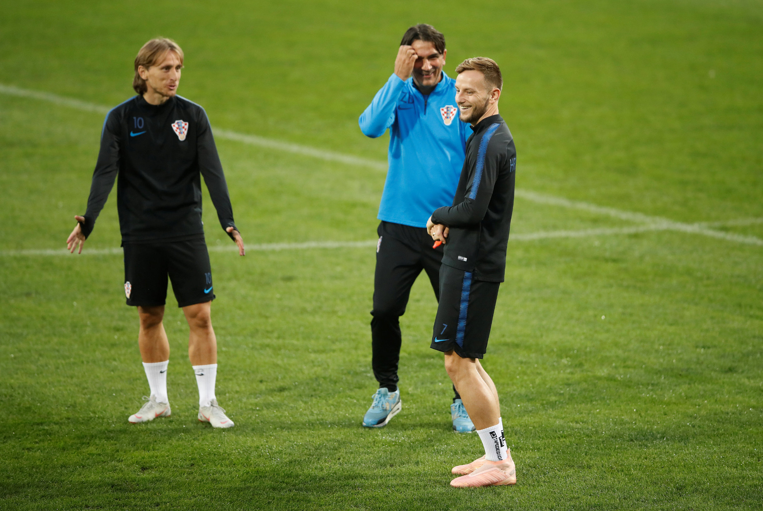 2018-10-11T161410Z_1726960899_RC17DA660000_RTRMADP_3_SOCCER-UEFA-NATIONS-CRO-ENG-PREVIEW