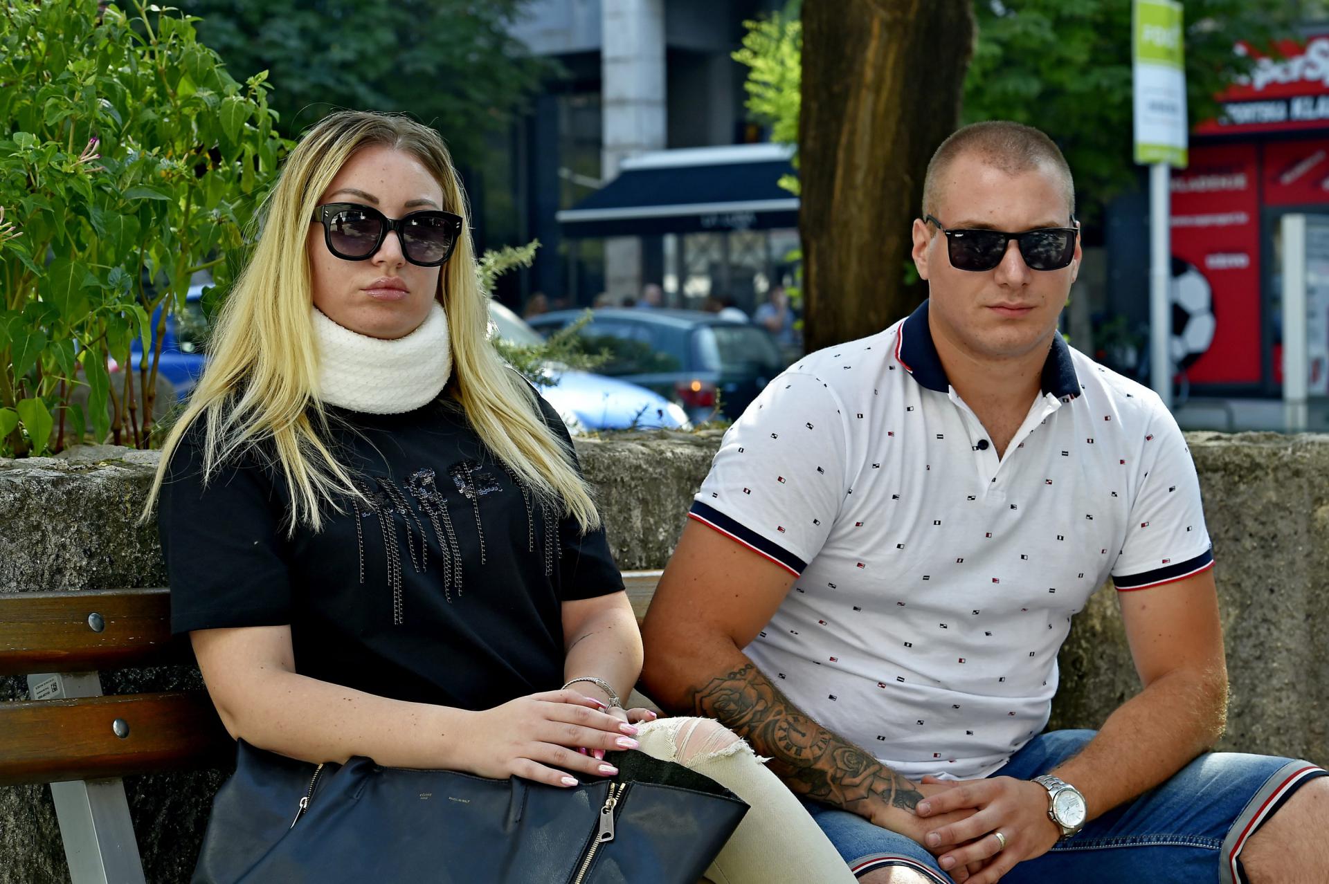 Mia Jaman i njen brat Marko 