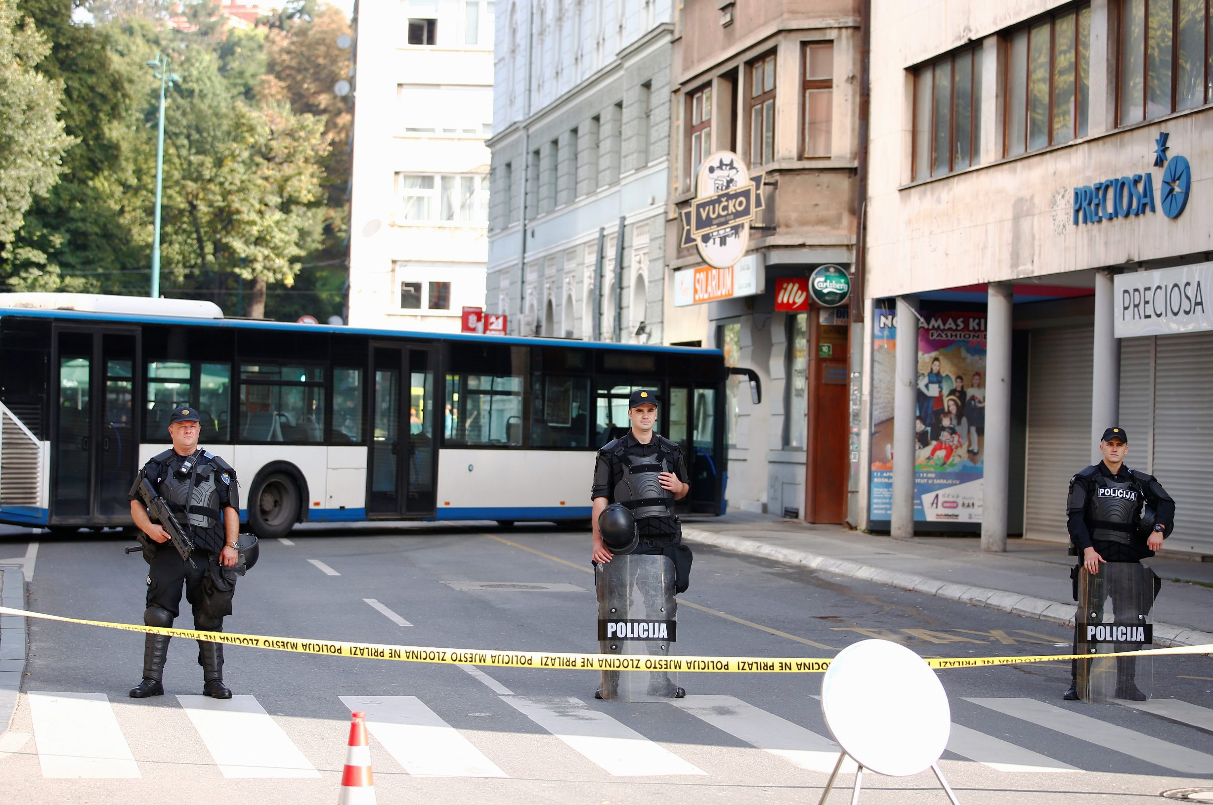 2019-09-08T000000Z_1131298307_RC12B5B82900_RTRMADP_3_GAY-PRIDE-BOSNIA