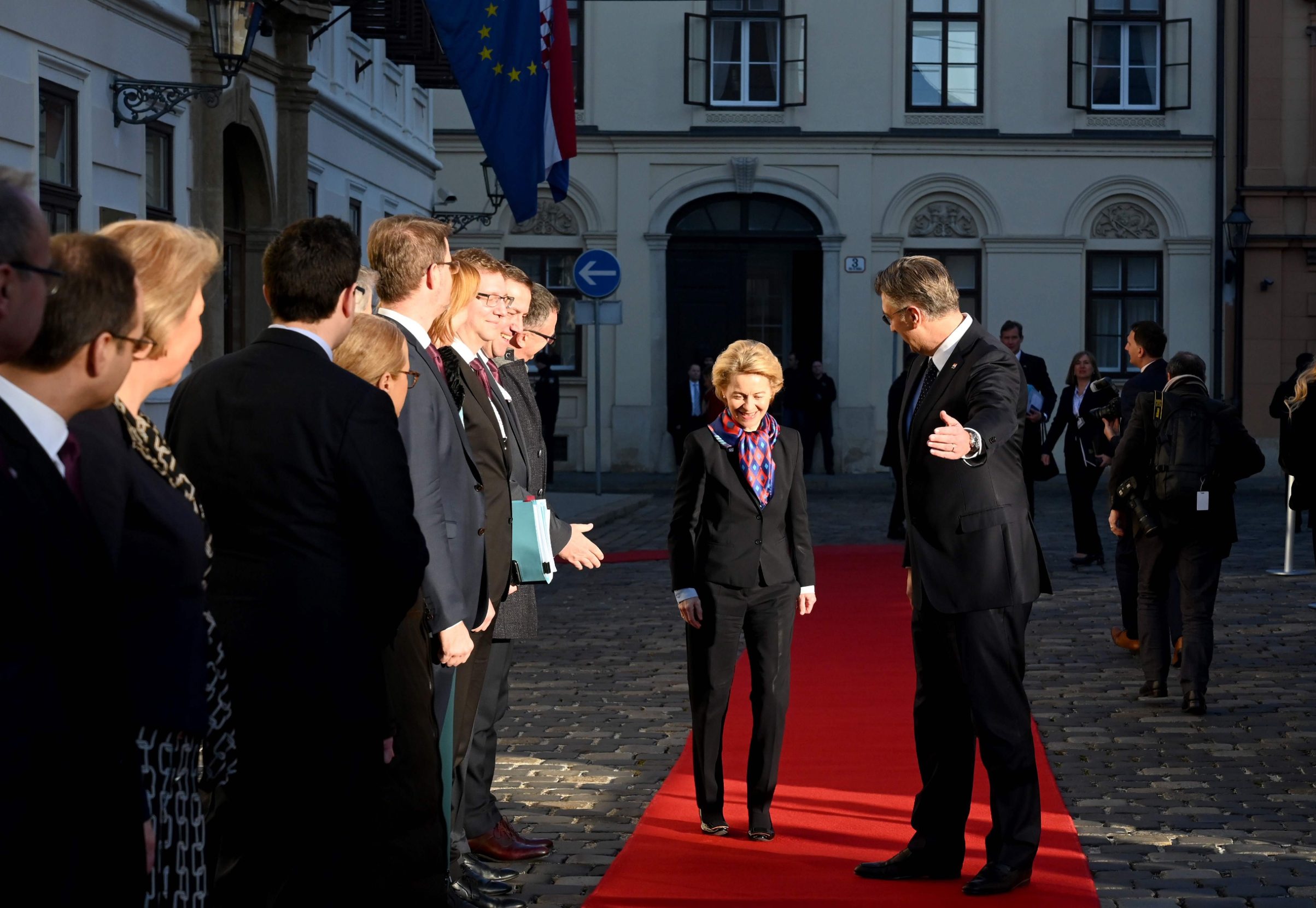 Predsjednica Europske komisije Ursula von der Leyen (lijevo) i predsjednik Vlade RH Andrej Plenković