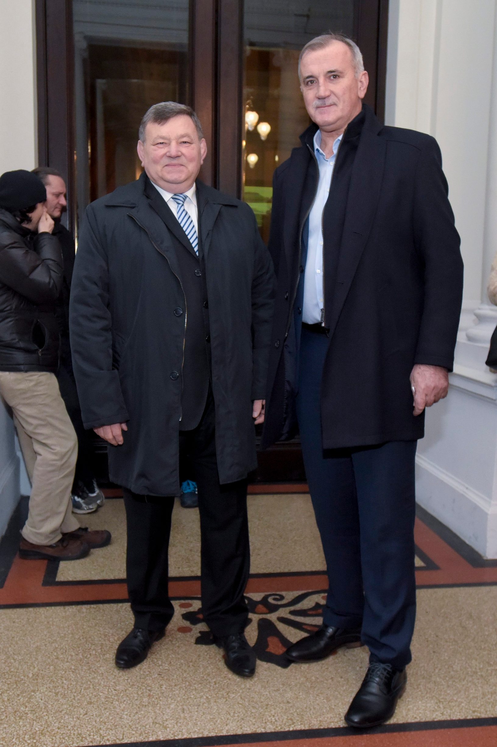 Mladen Markač (lijevo)