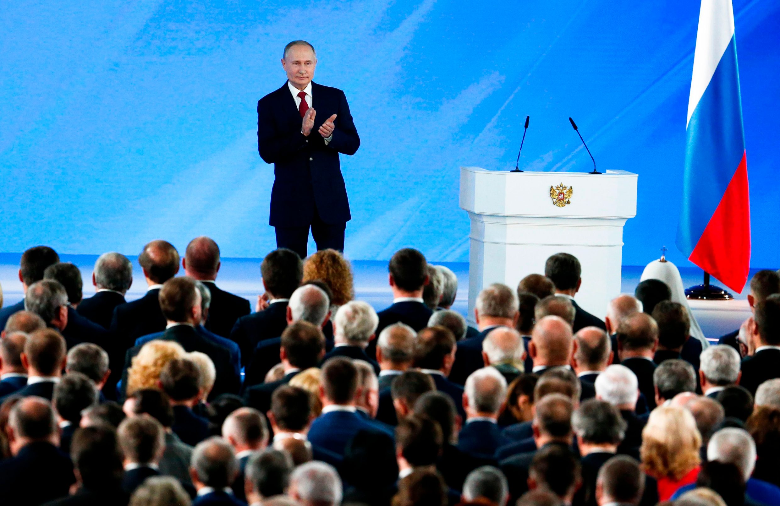 Putin pred zastupnicima 