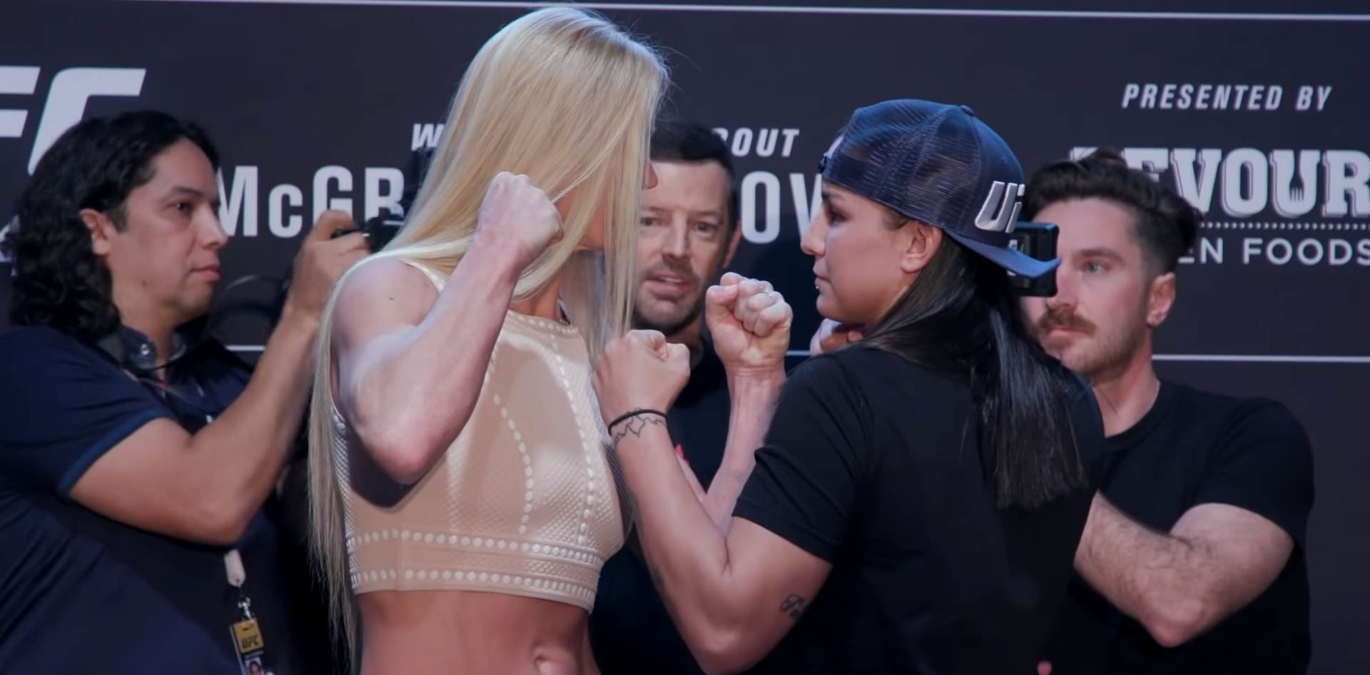 Holly Holm i Raquel Pennington