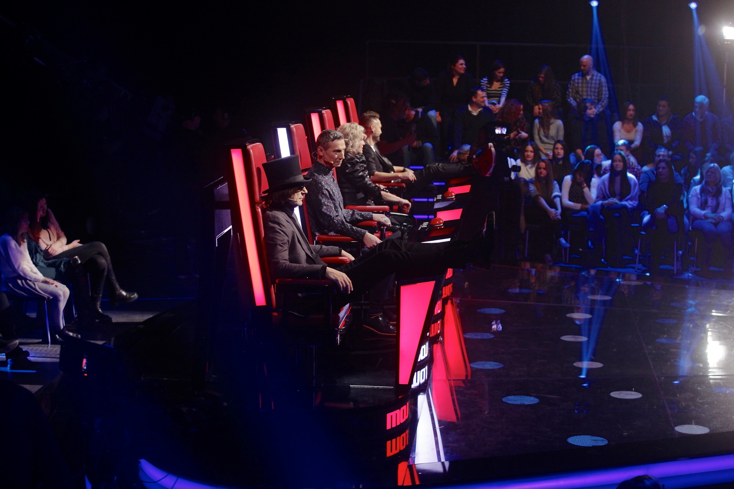 MENTORI u stolcima__0014